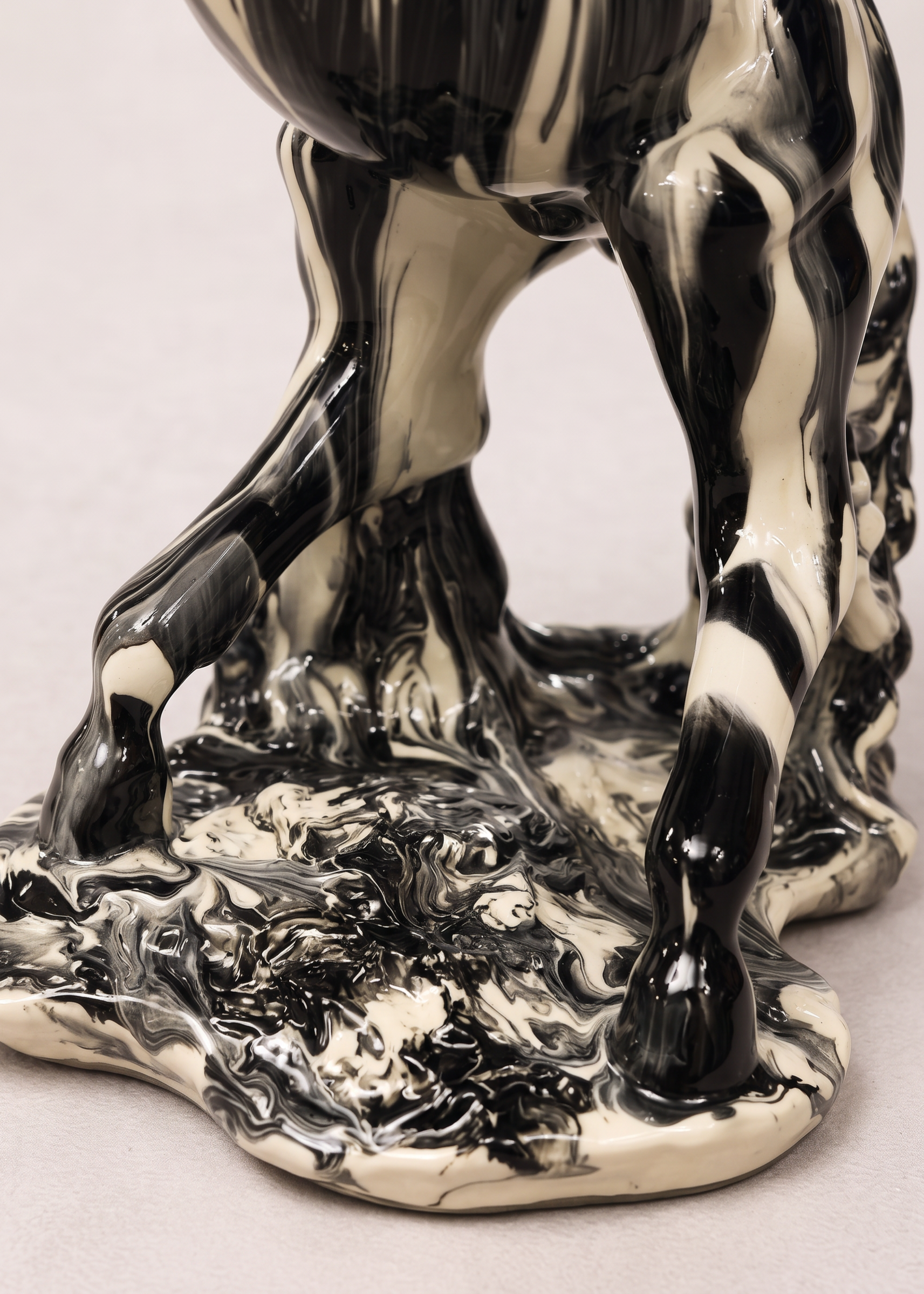 Kaleido Stallion Artefact - Black & White