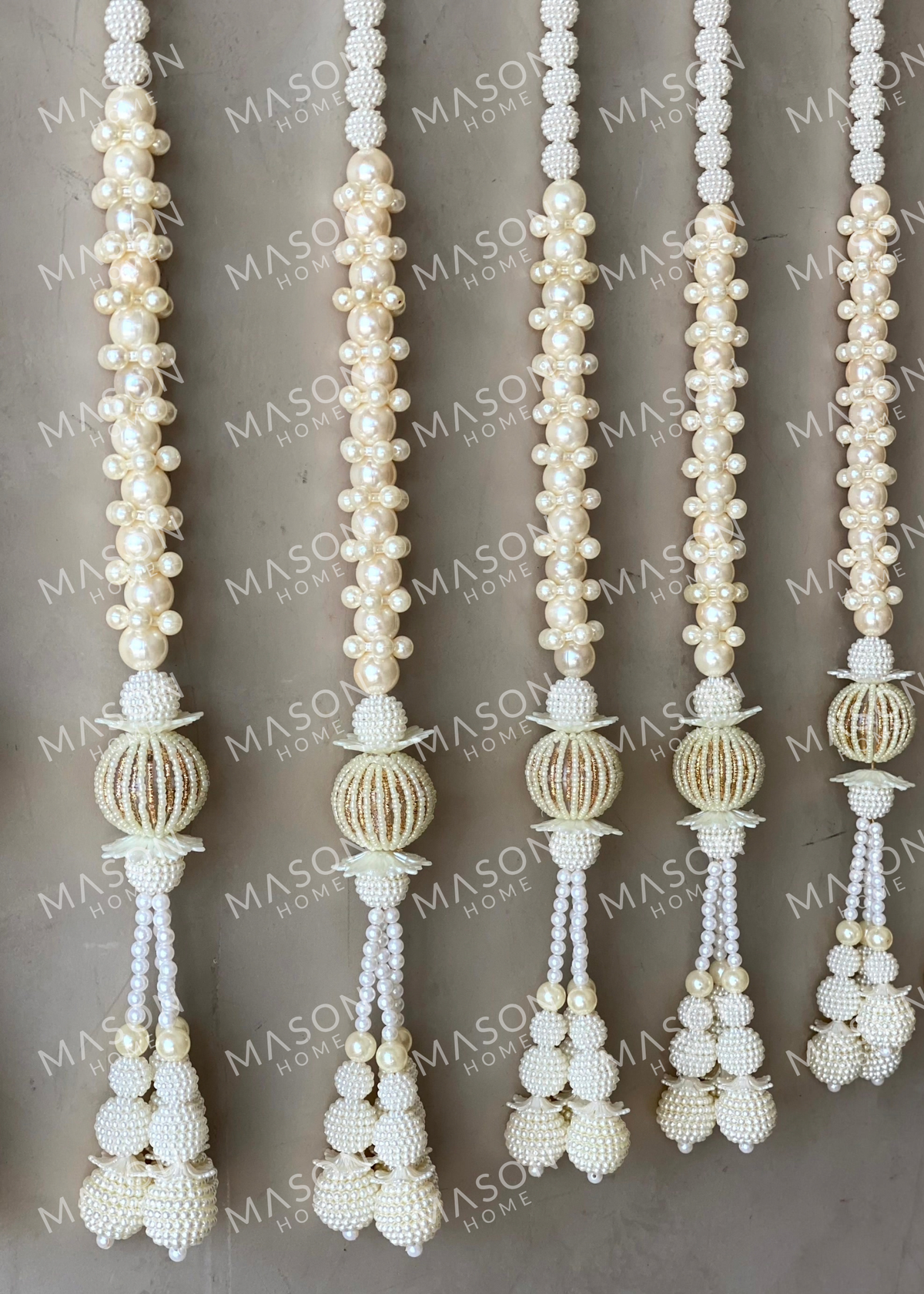 Festive Pearl Hanging - Set of 10