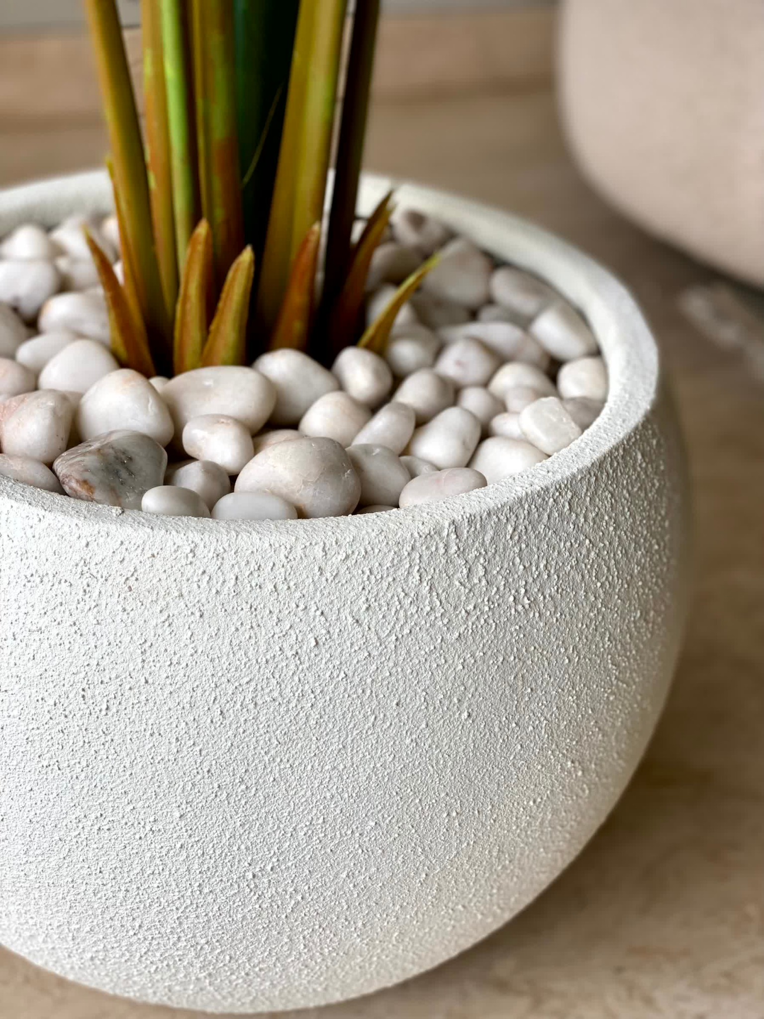 Lithos Planters - Chalk White
