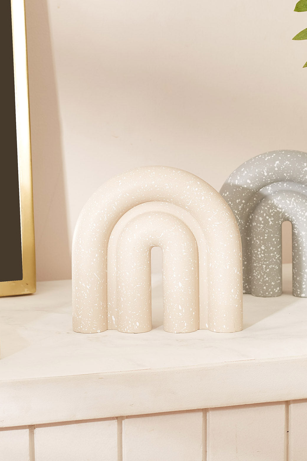 Nordic Speckled Arc Accent - Beige