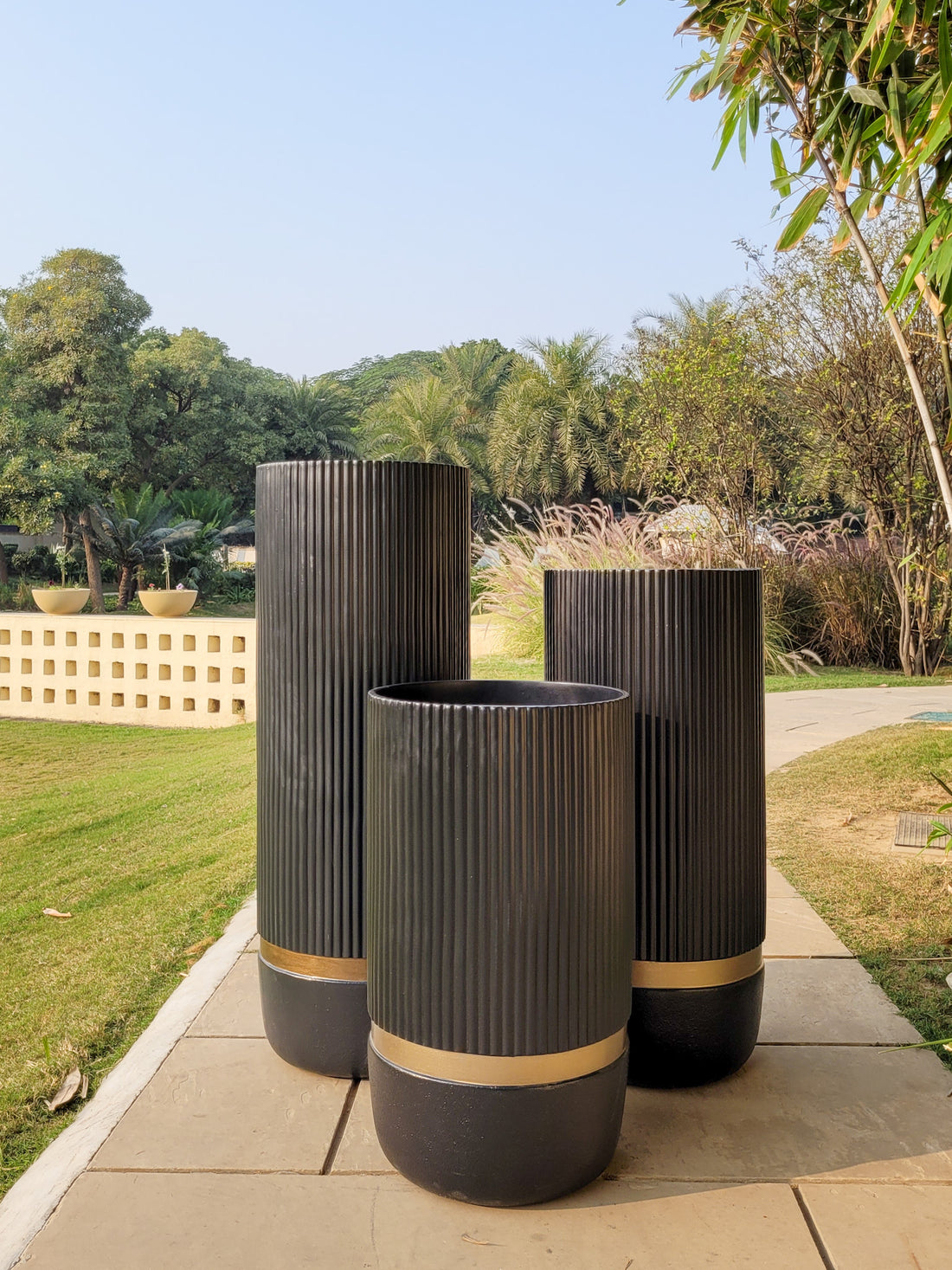 Aurora Tall Planter - Black