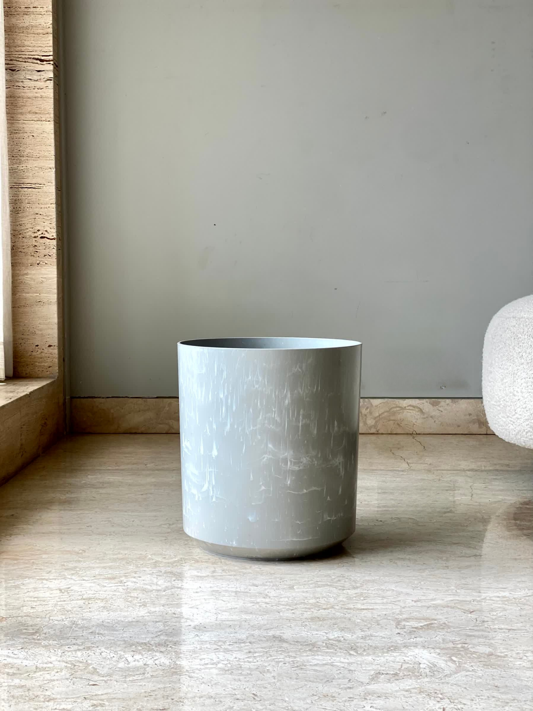 Amara Light Grey Planter - Medium