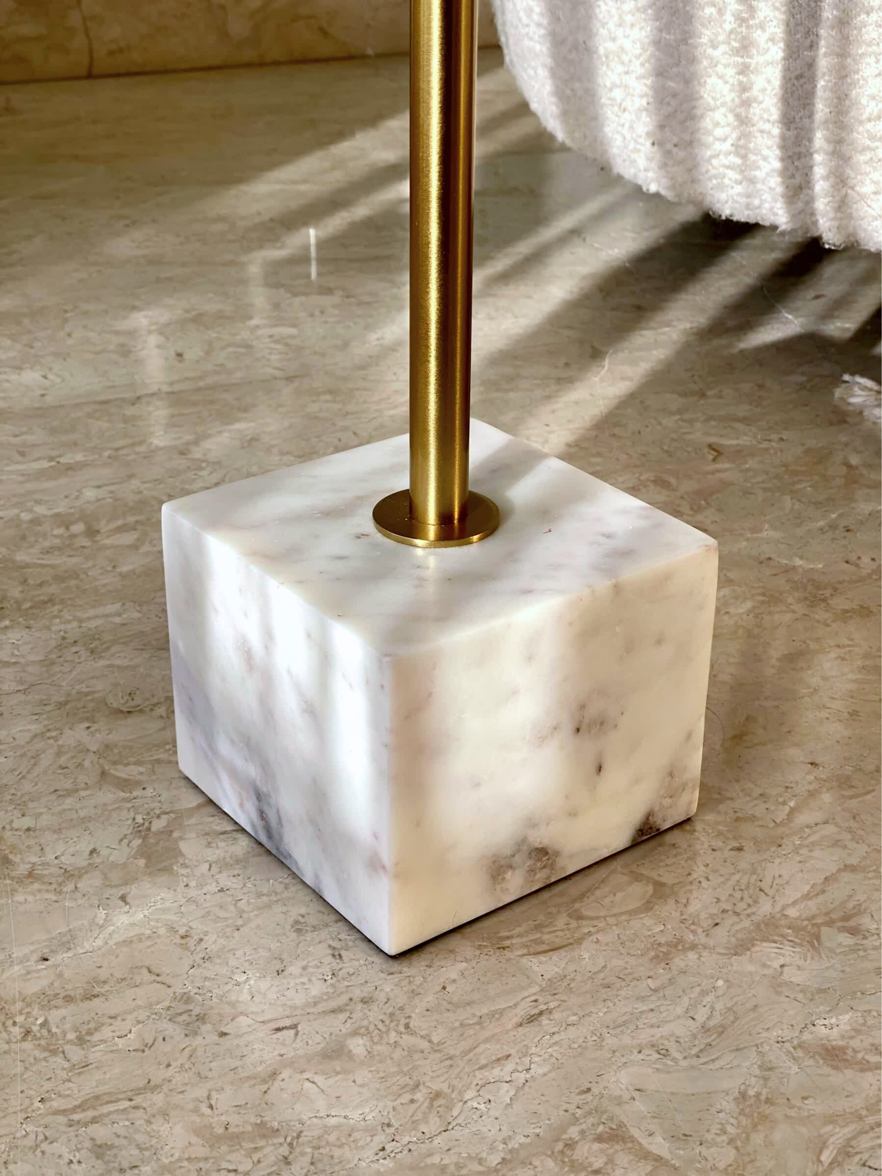 Aurum Marble Drink Table