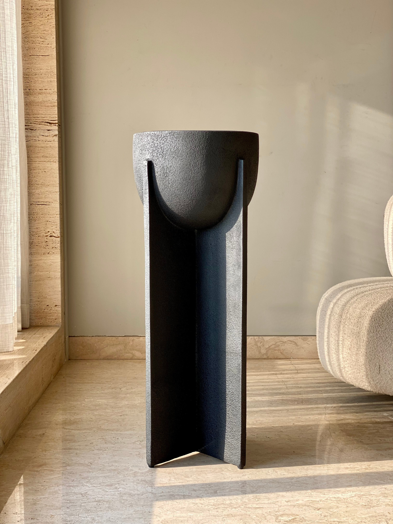 Arcadia Planters - Black