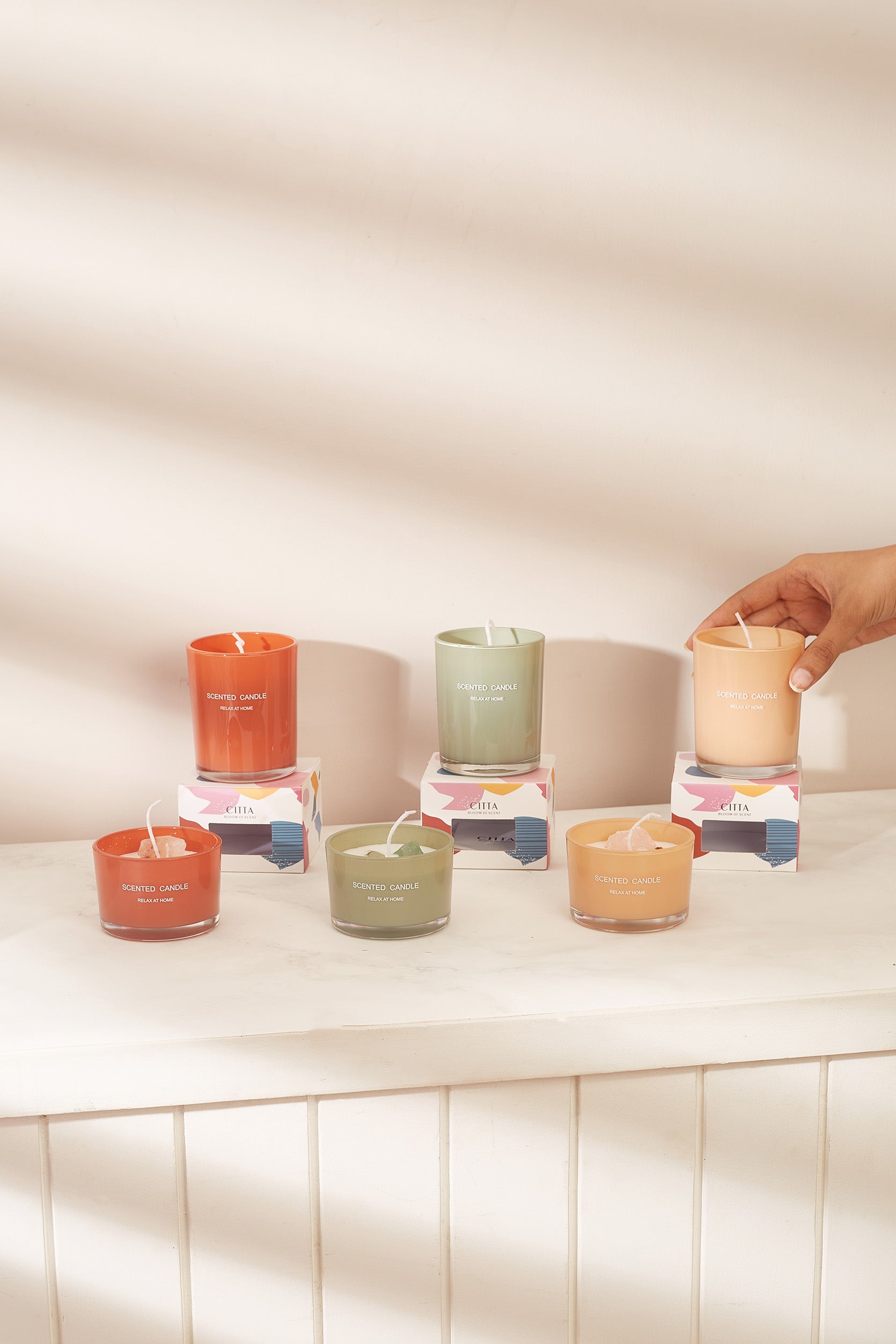 Peach Scented Candle - Medium