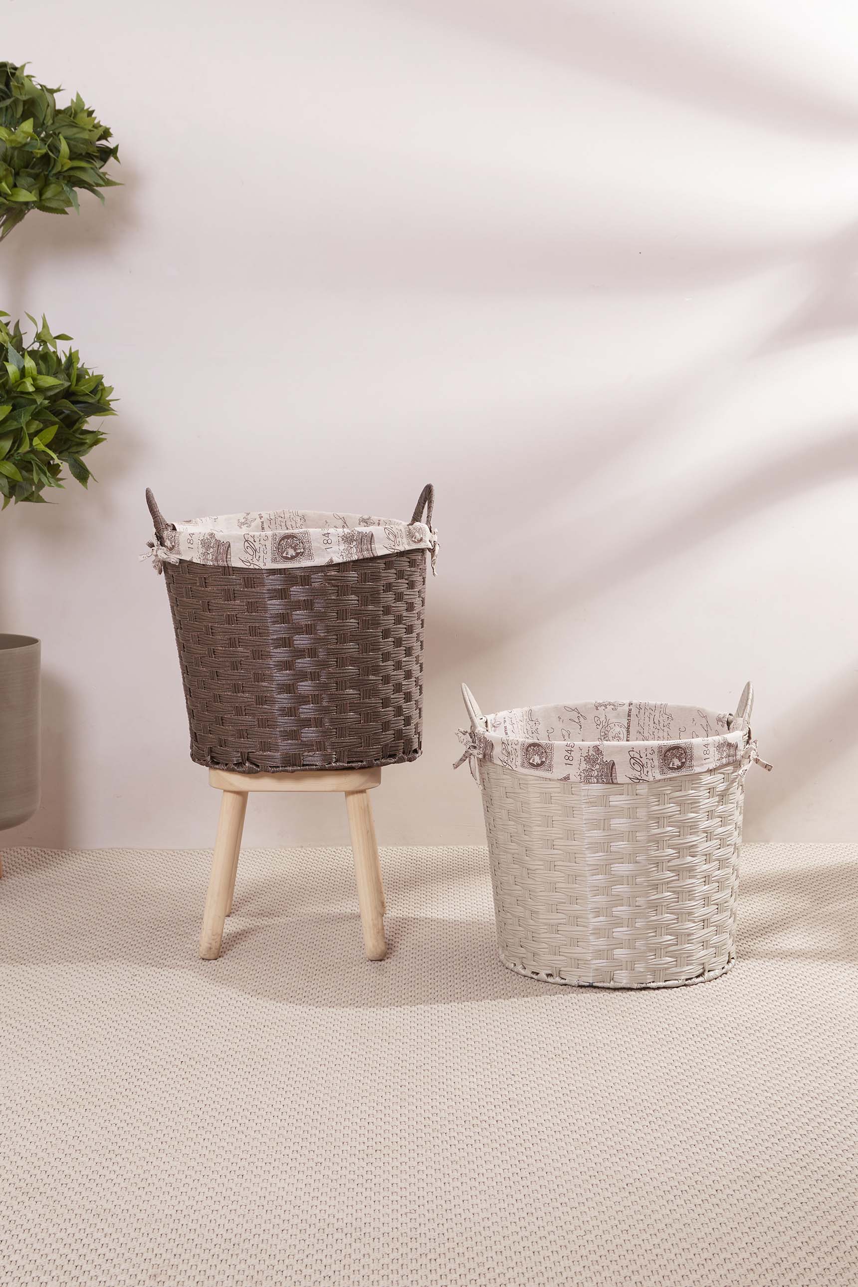 Brown Bucket Basket With Cloth