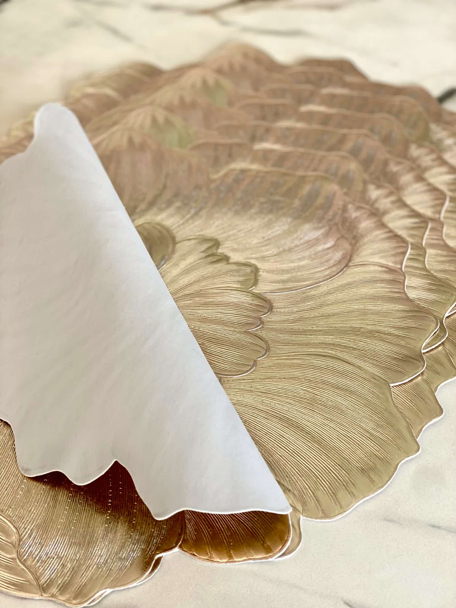 Floret Table Mats - Gold (Set of 6)