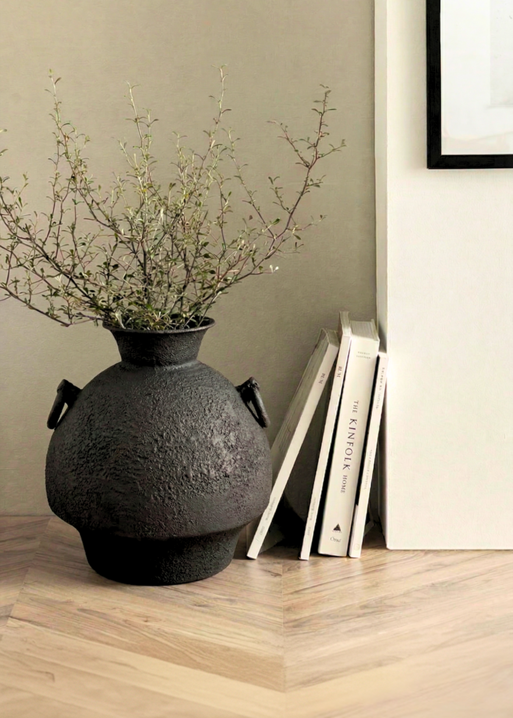 Claystone Amphora Planter
