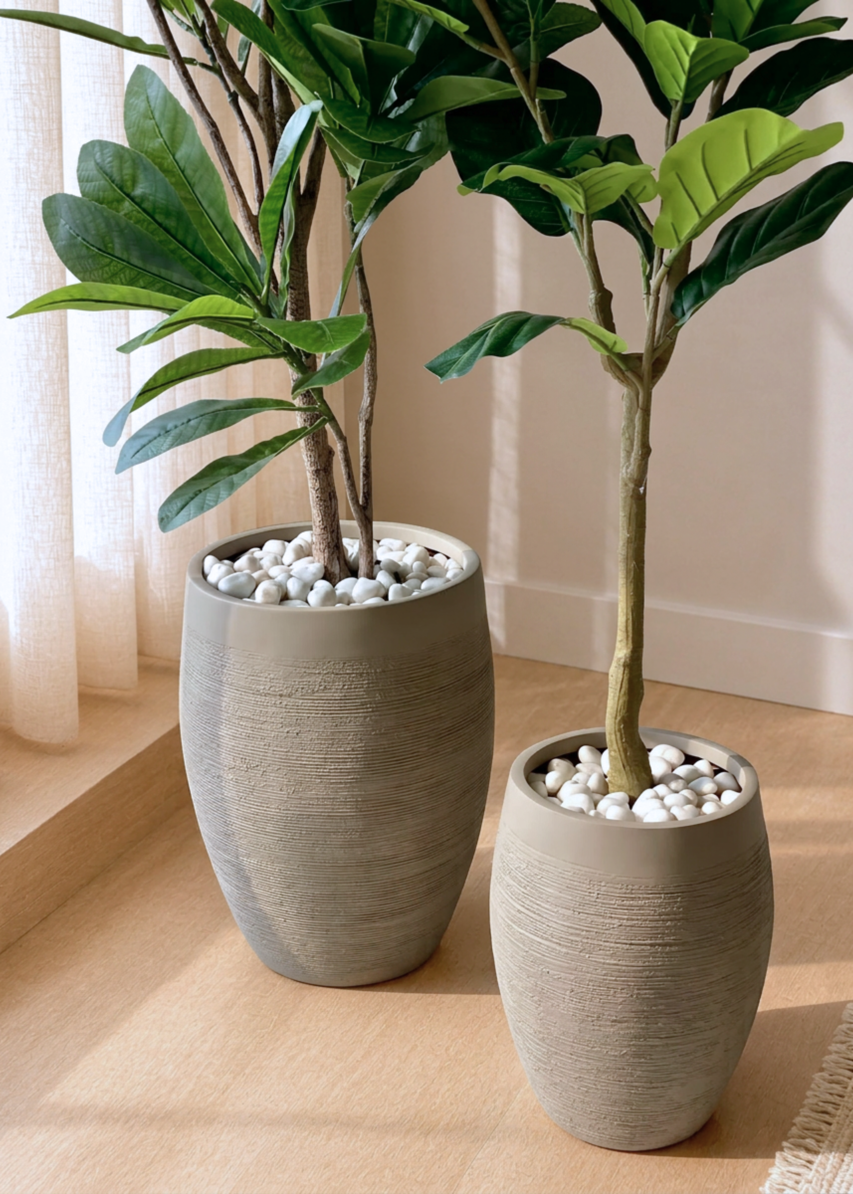 Meadow Planter Beige