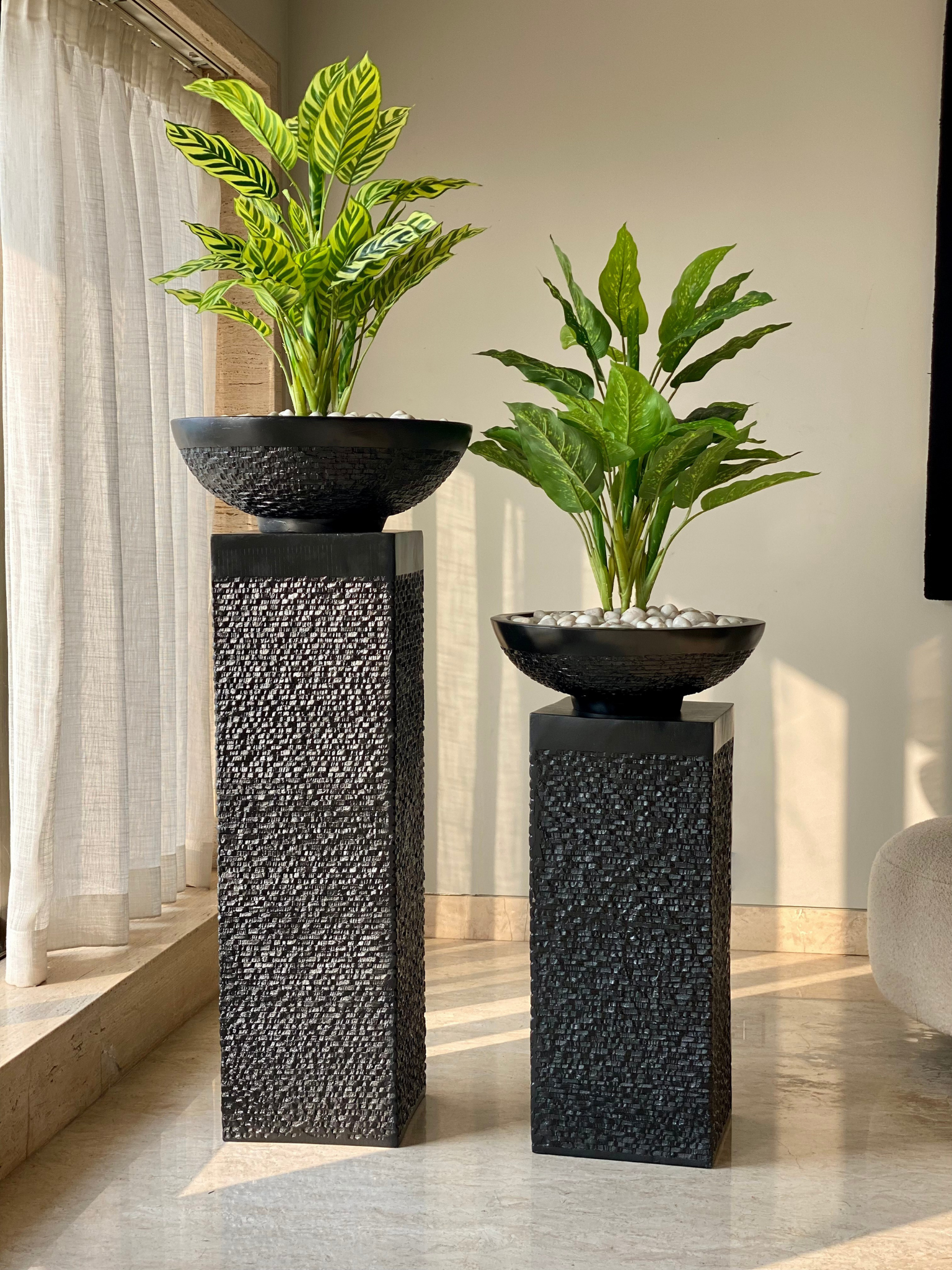 Masami Shaft Planter - Black