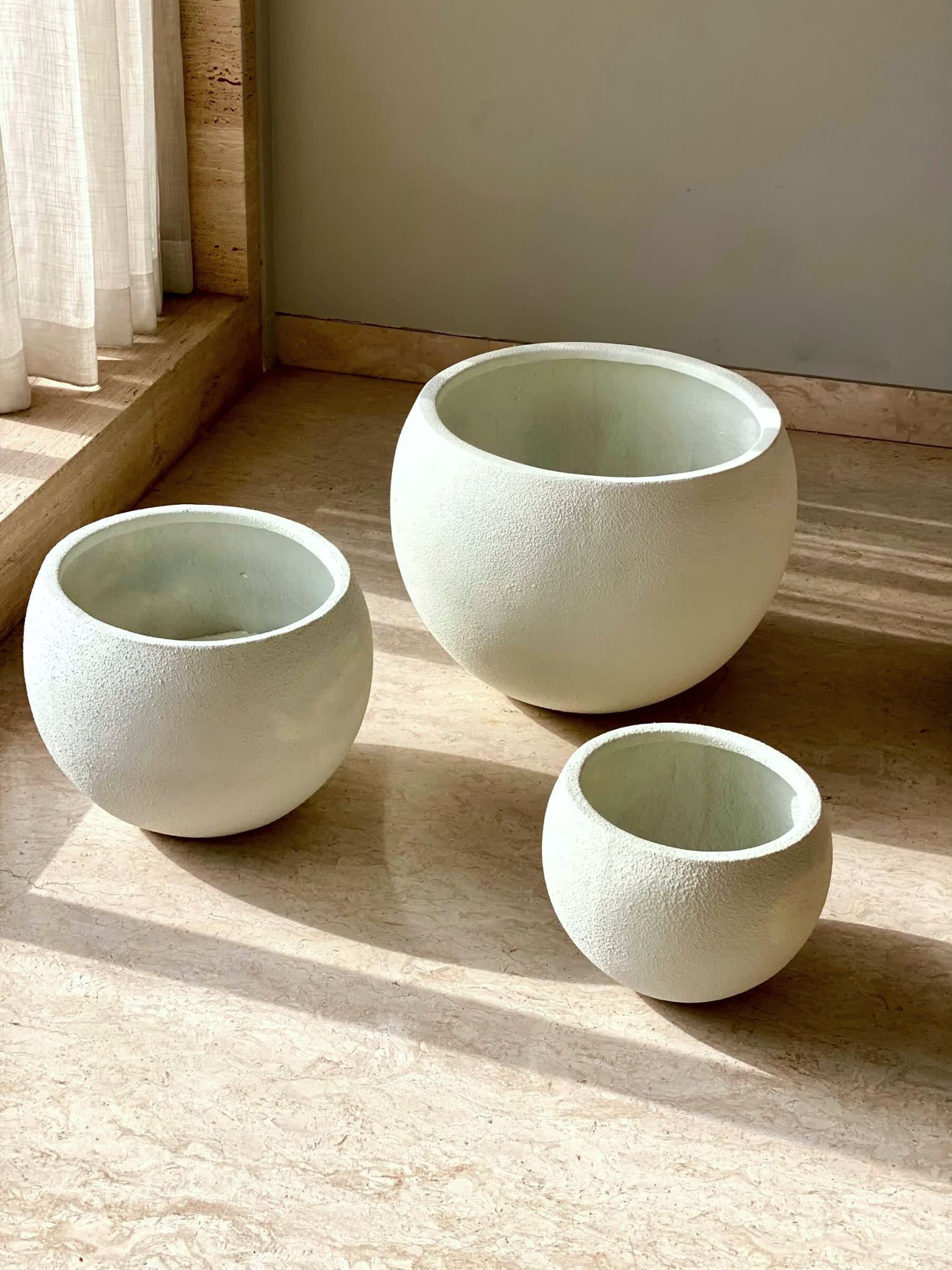 Lithos Planters - Chalk White