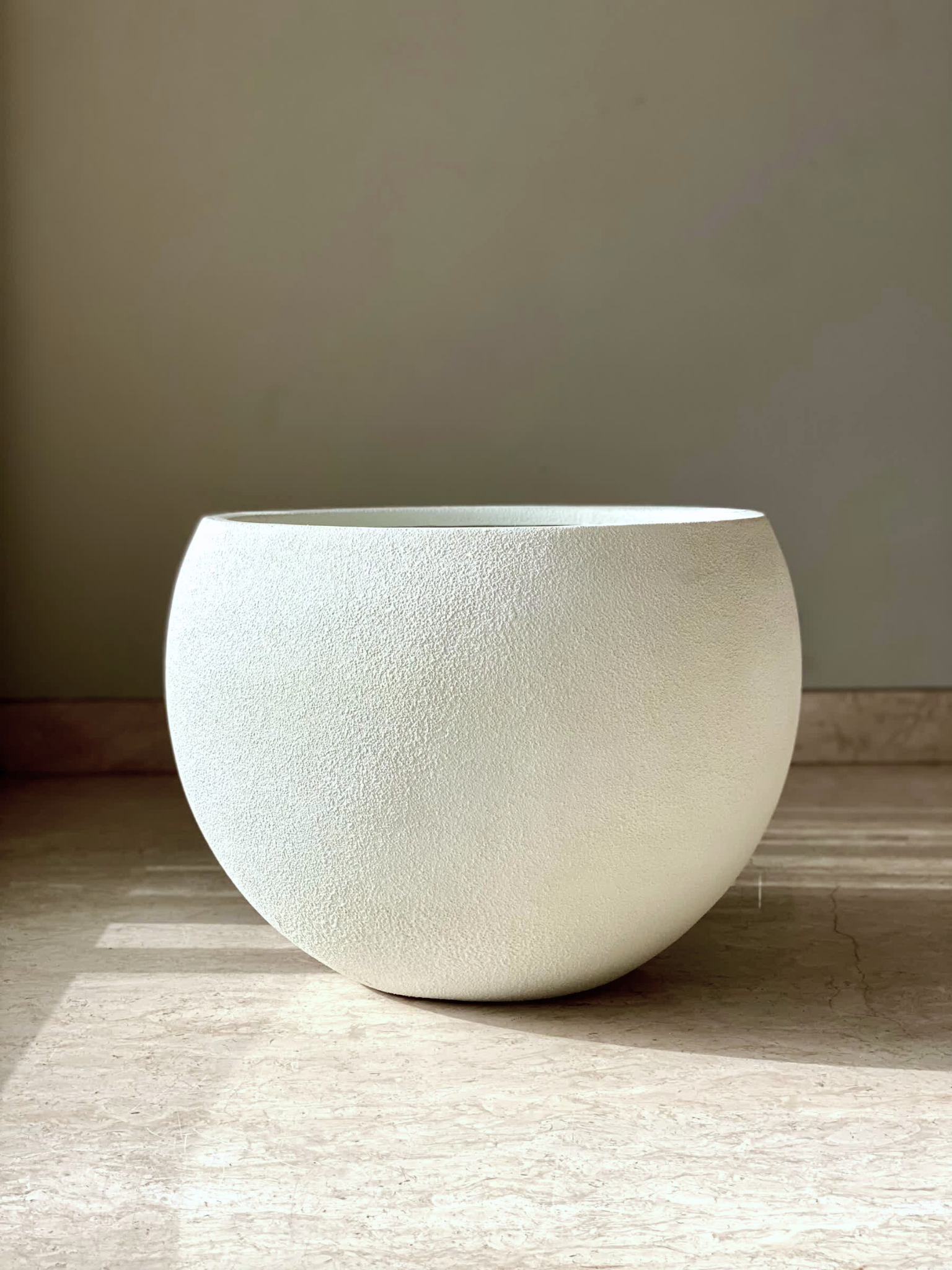 Lithos Planters - Chalk White