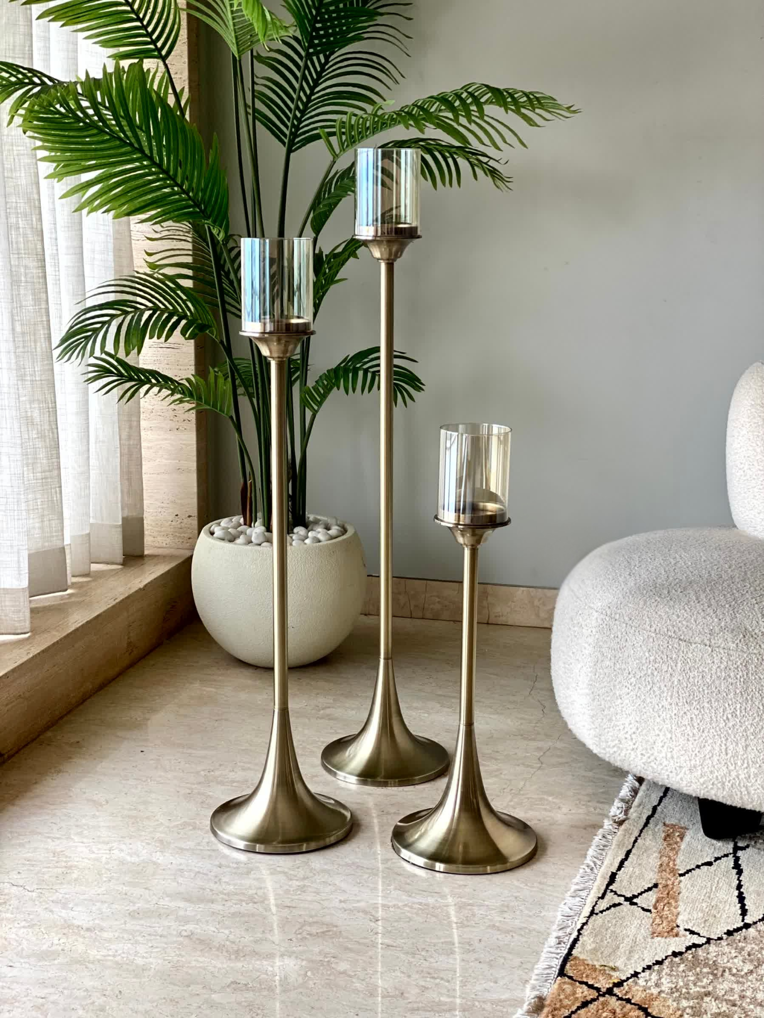 Radiance Candle Stand - Medium