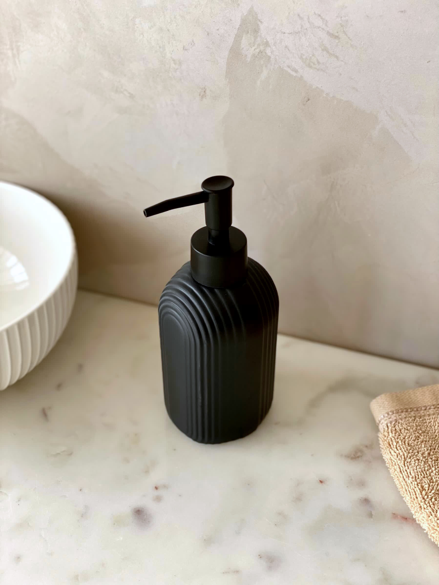 Mono Bathroom Dispenser