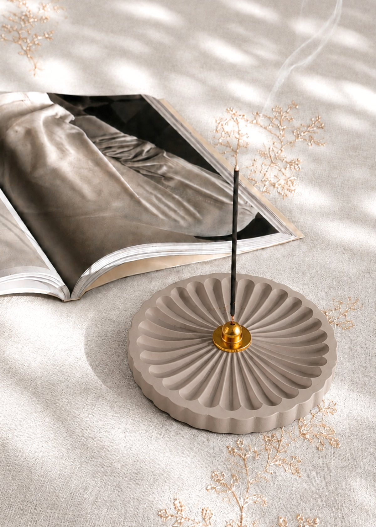 Umber Round Incense Holder - Beige