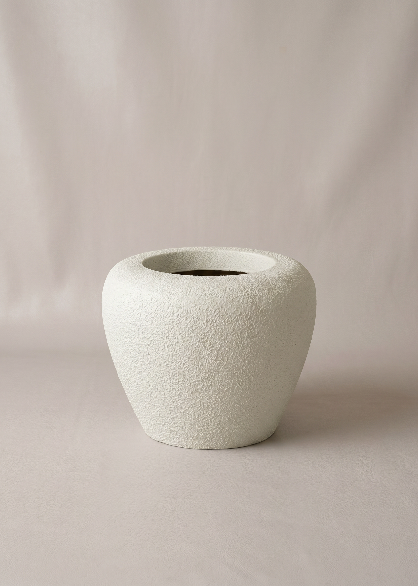 Duch Ivory Planter