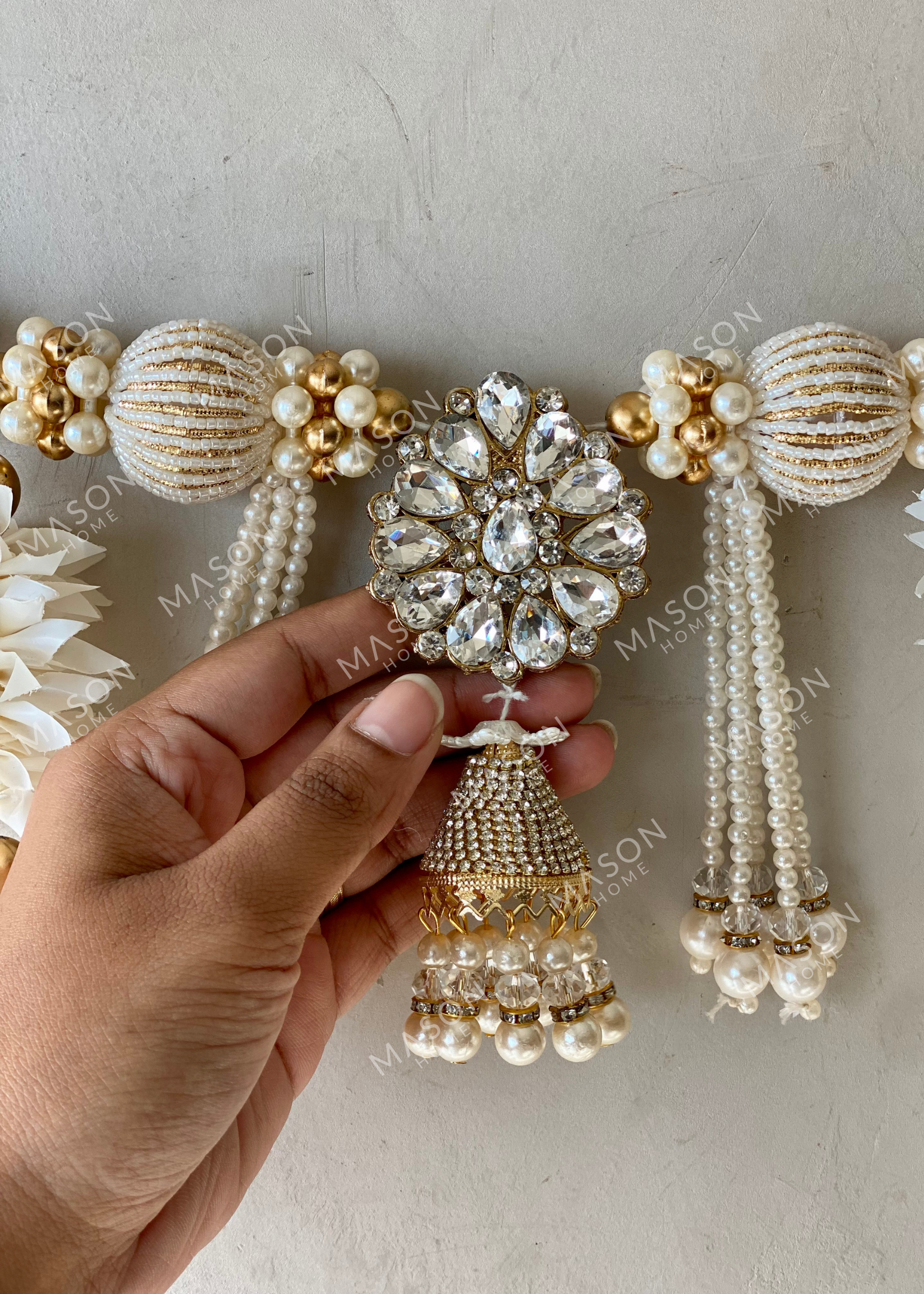 Festive Kundan Moti Toran