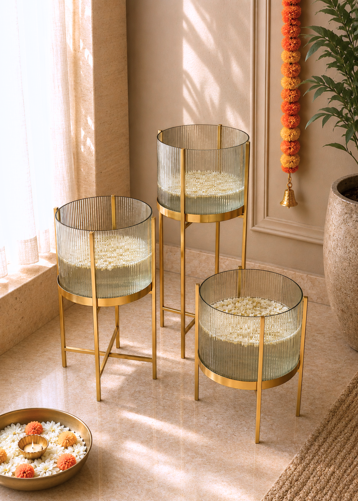 Fluted Glass Bowl Stand - Large