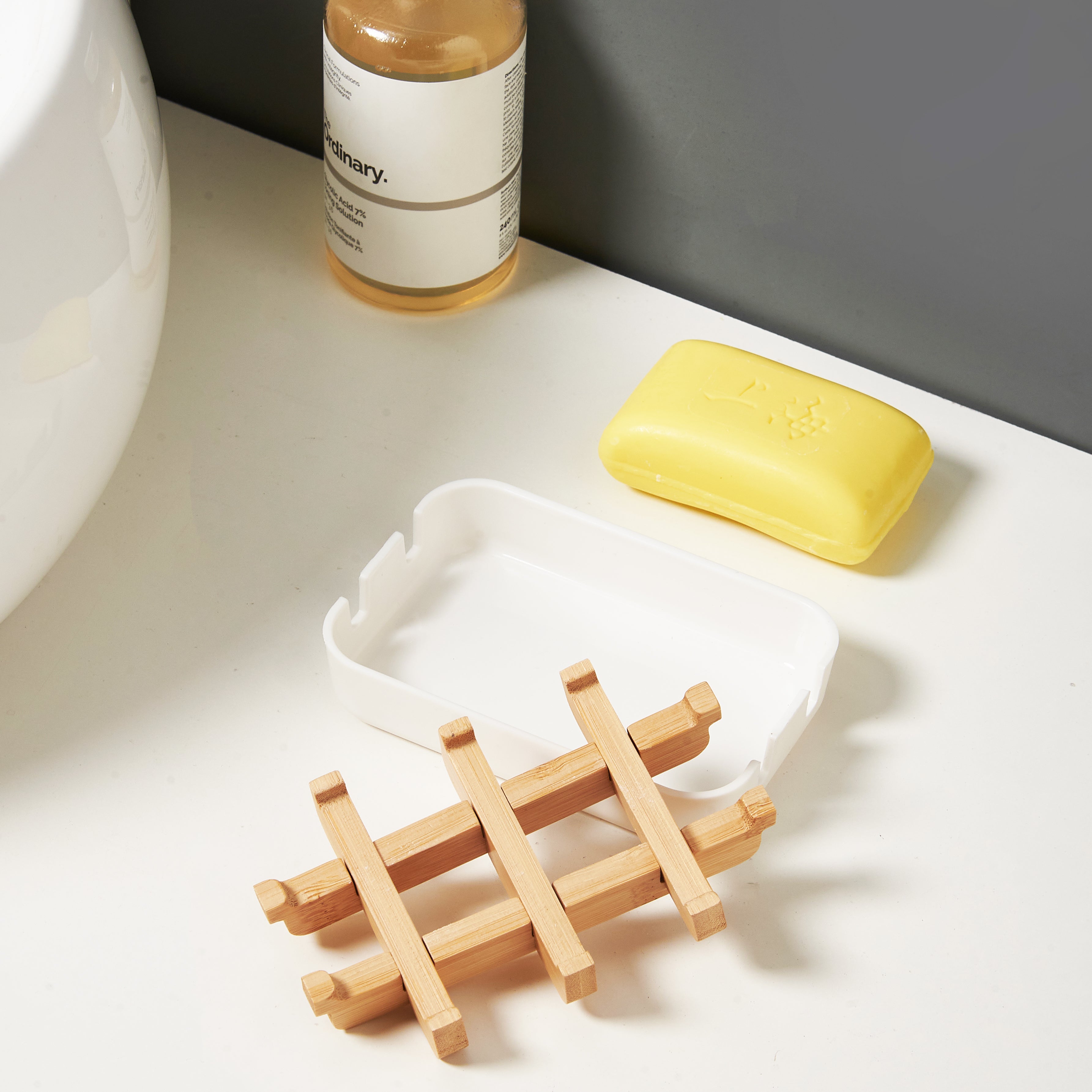 Soap Holder with Drain Tray - White