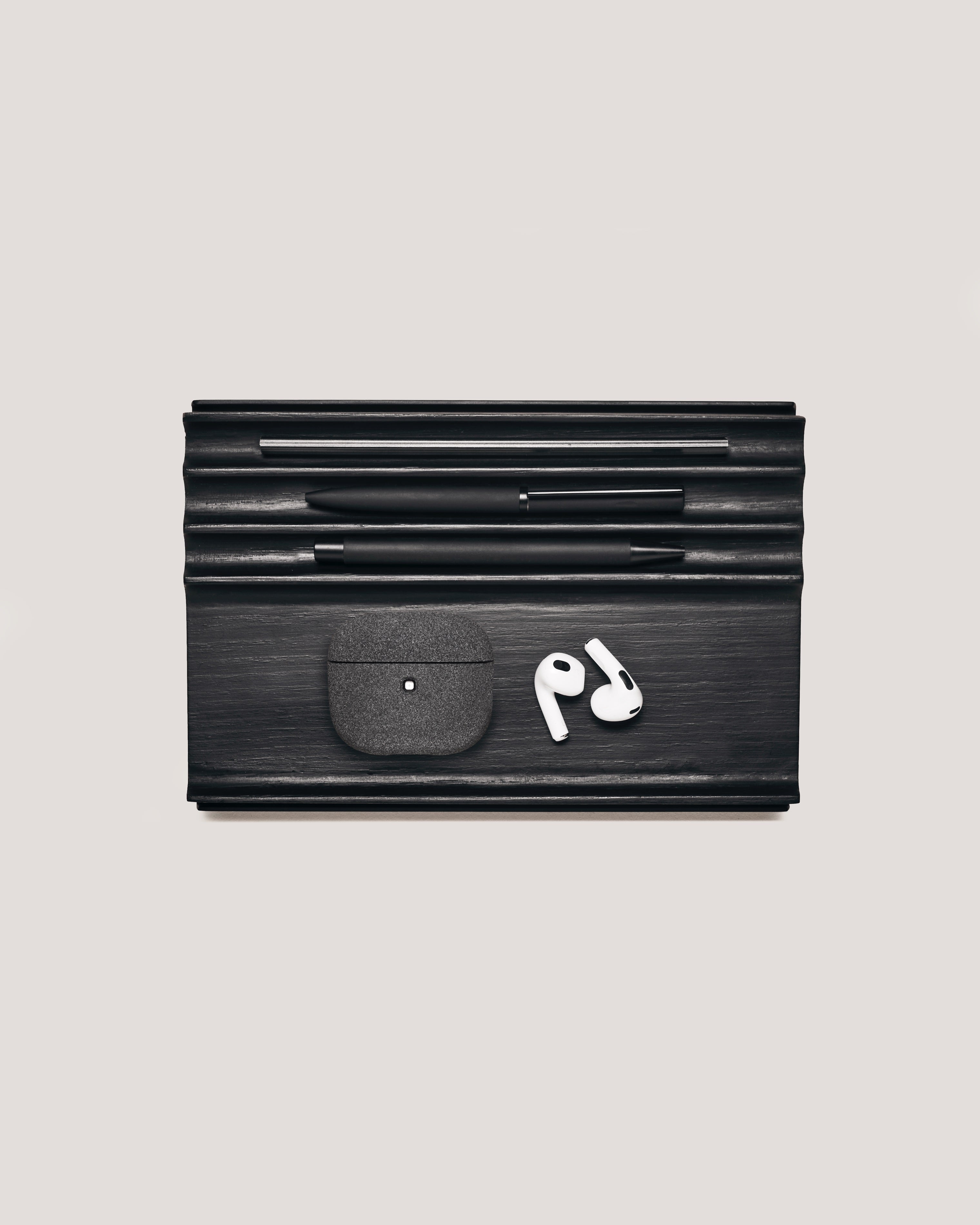 Exhibit Desk Organizer (Black Oak)