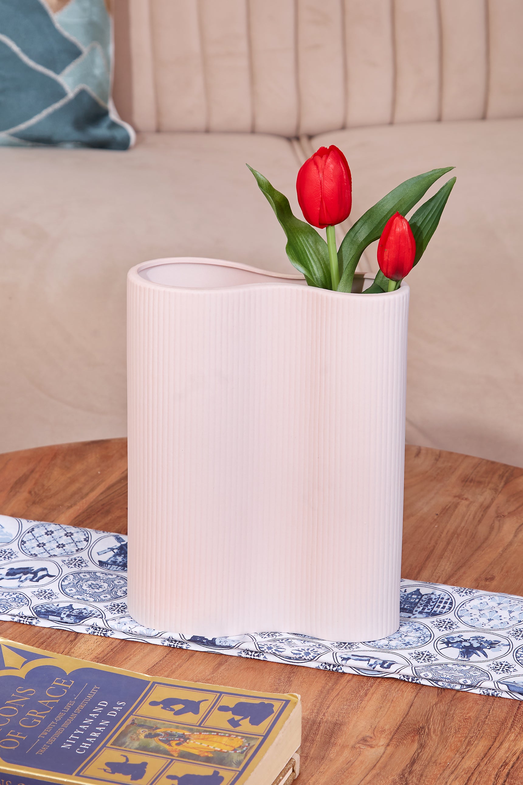 Valley Blush Pink Dual Vase - Small