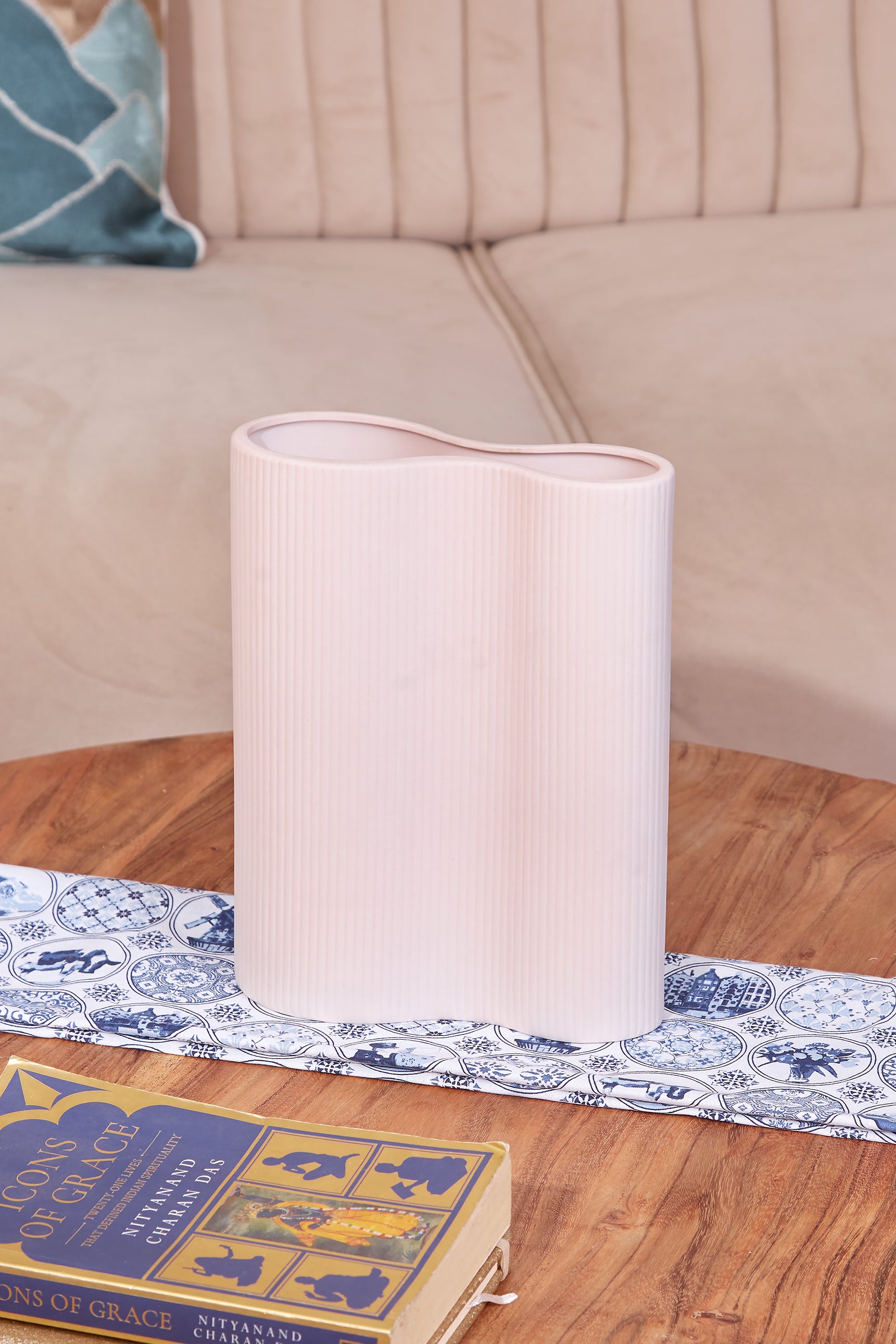 Valley Blush Pink Dual Vase - Small