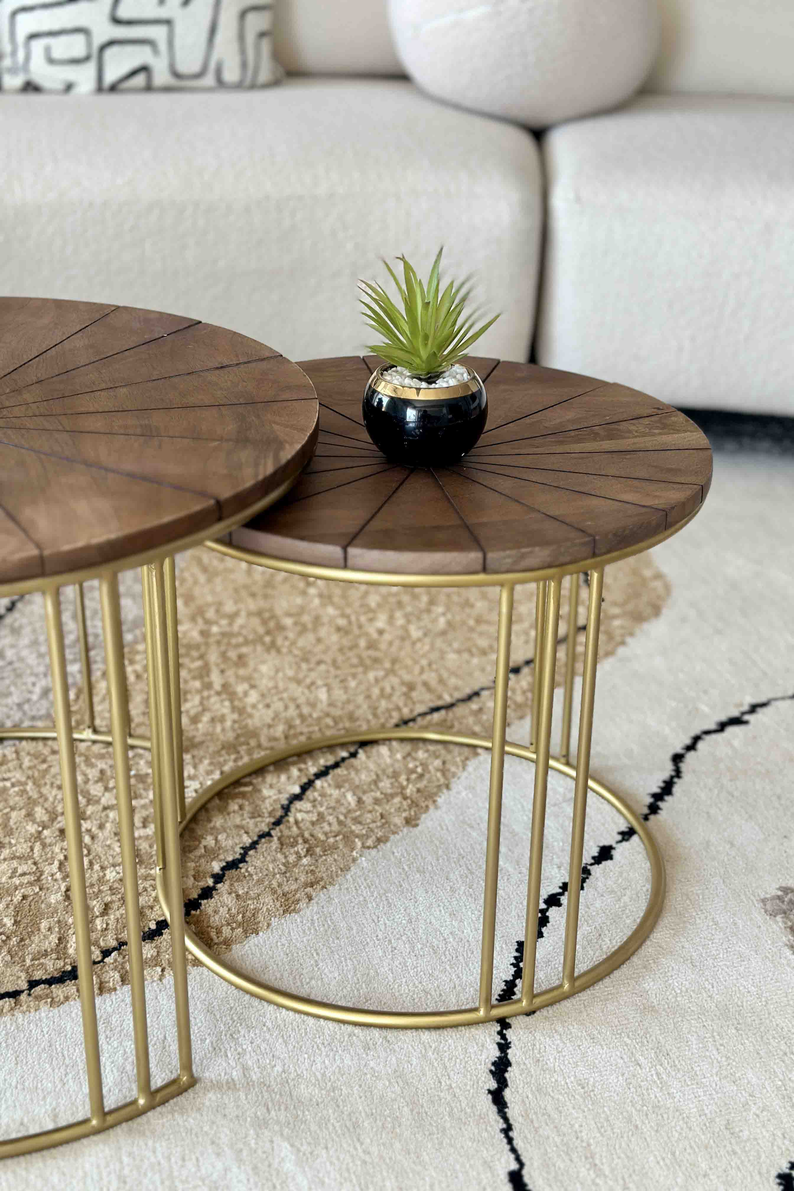 Vienna Center Table- Set of 2