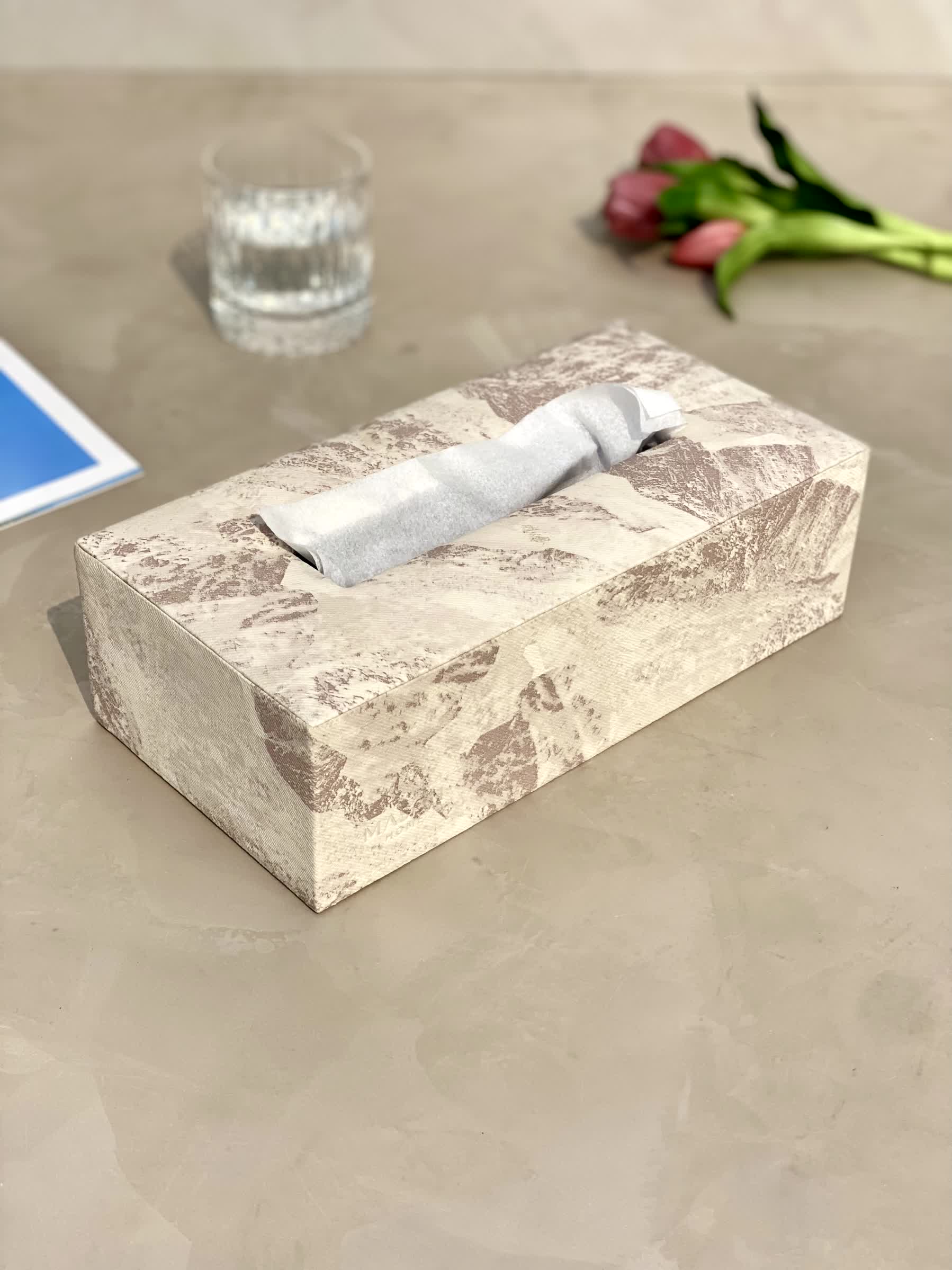 Indo Latte Tissue Box