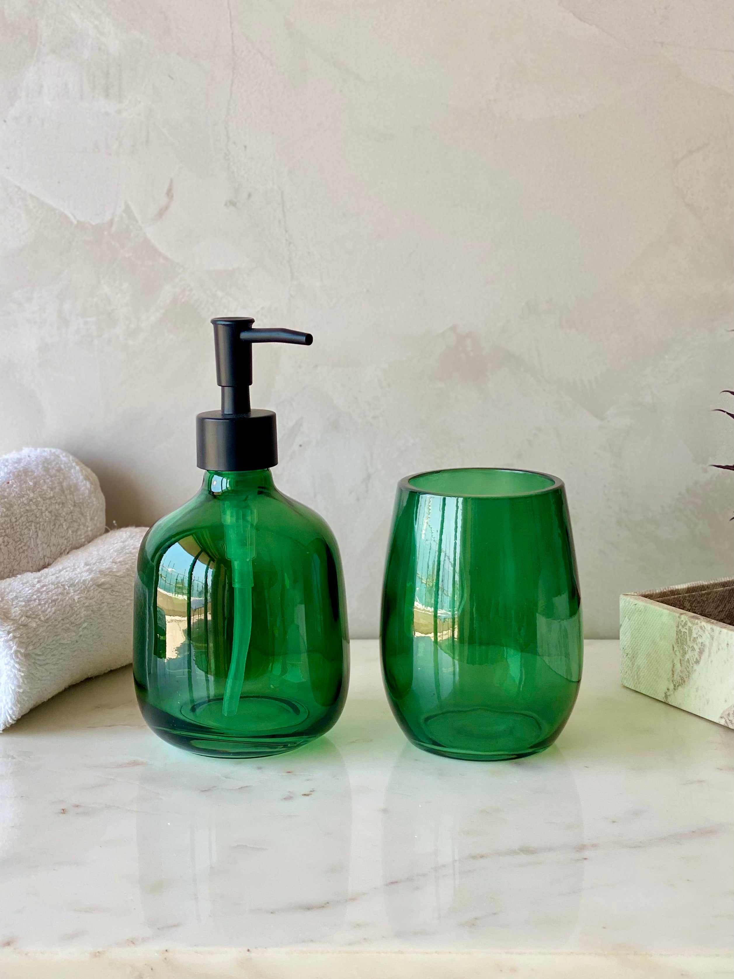 Radiant Bathroom Set - Set of 2