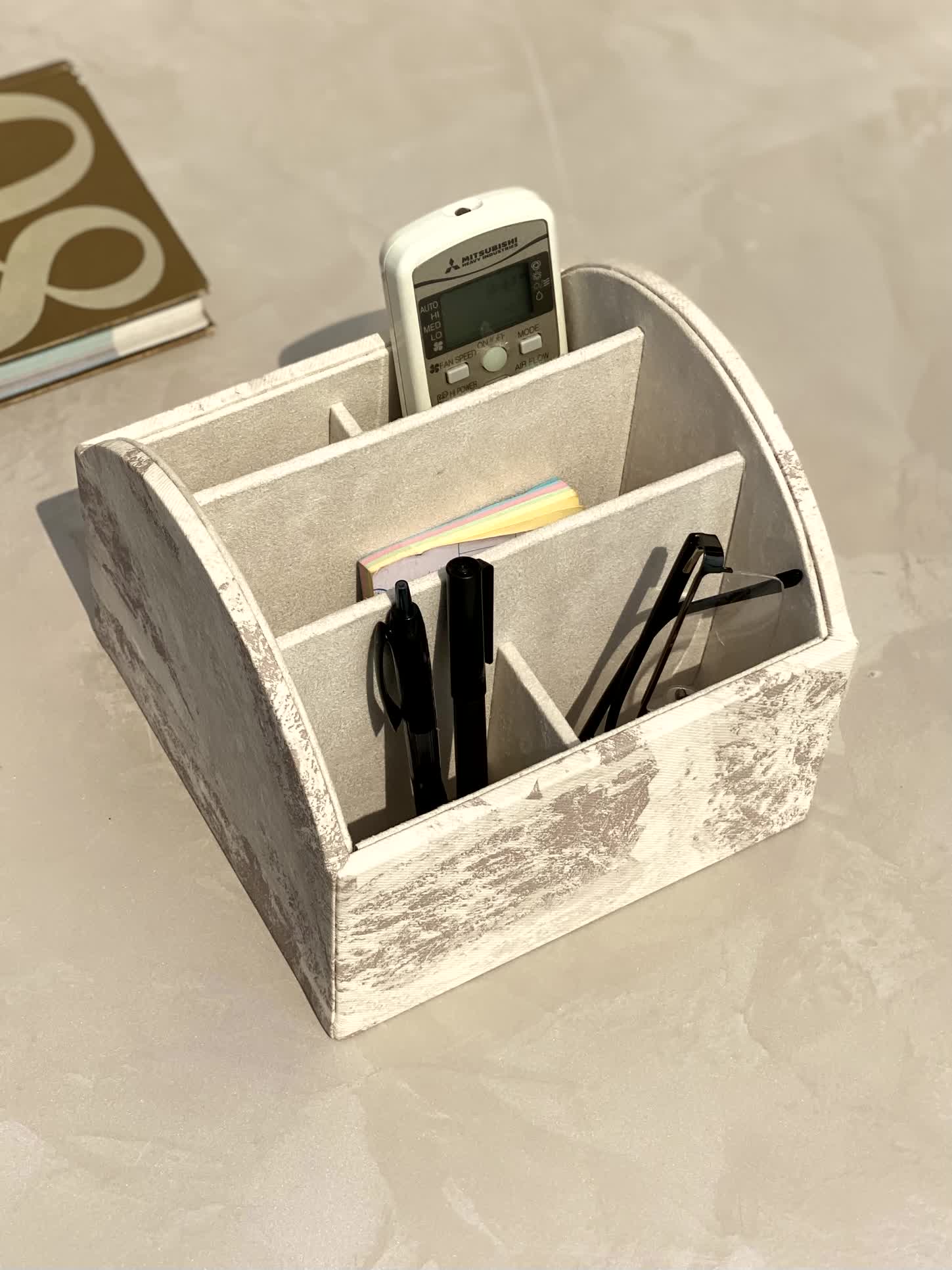 Indo Latte Remote Holder - 5 Slot