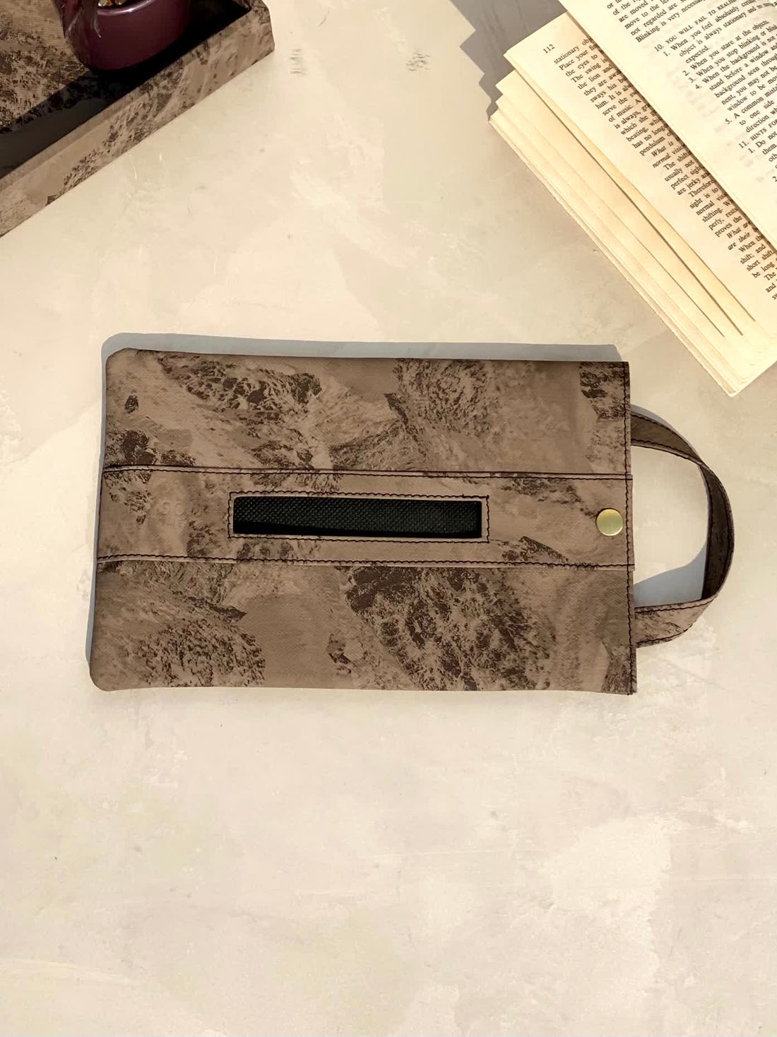 Indo Mocha Tissue Cover