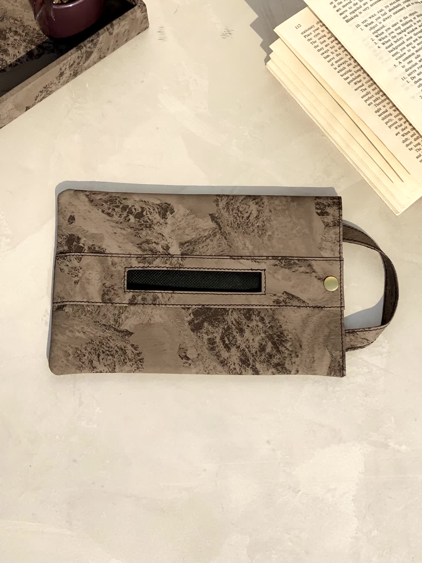 Indo Mocha Tissue Cover