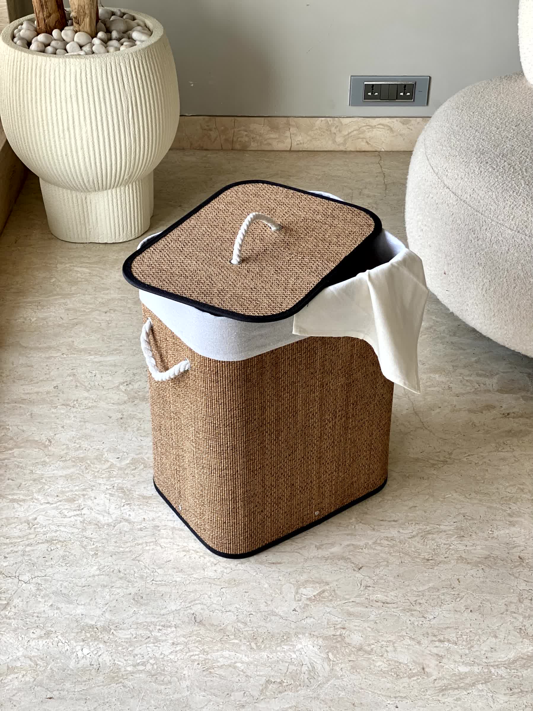 Terra Laundry Basket - White & Brown