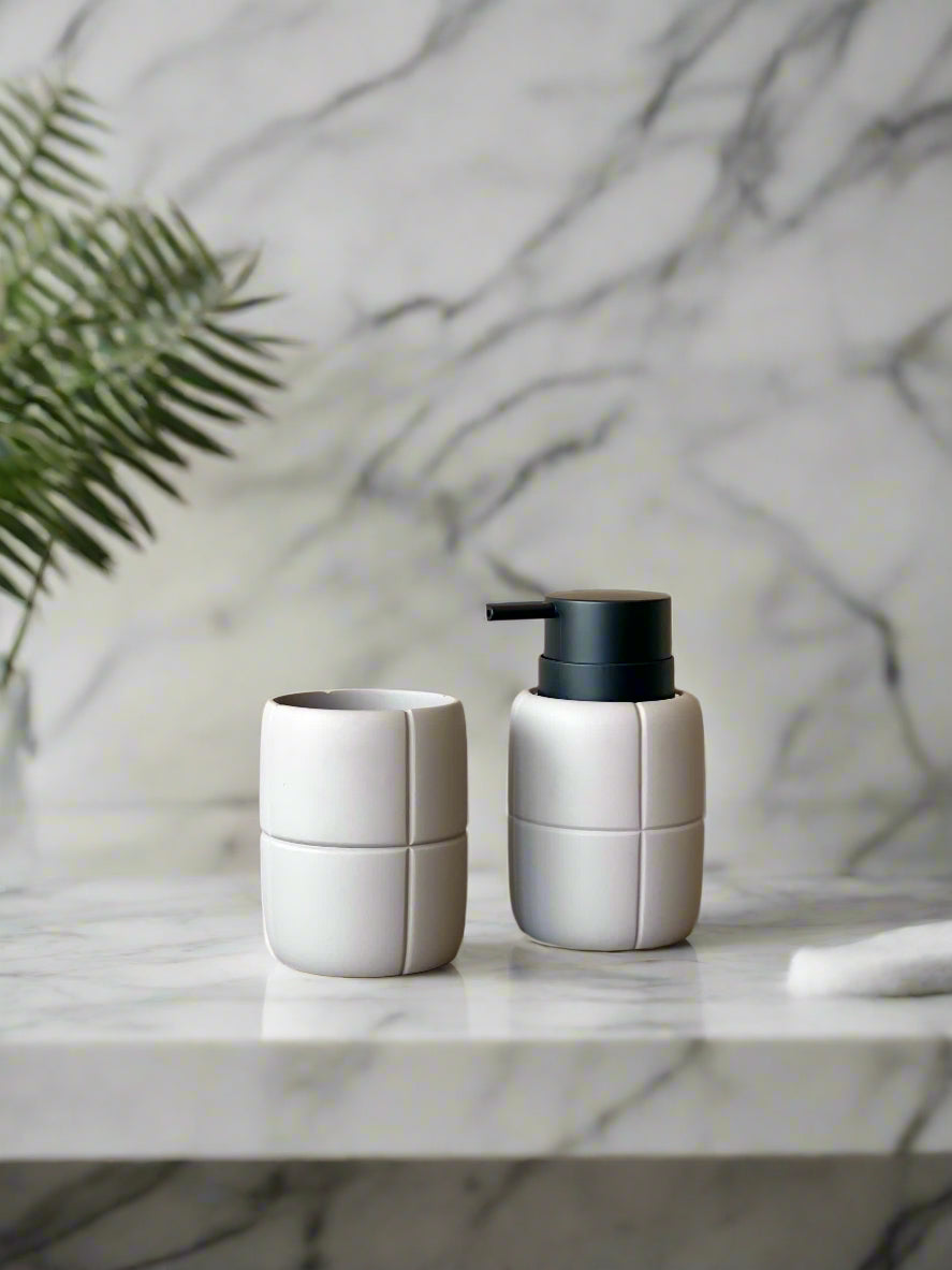 Cocoon Bathroom Set - Set of 2