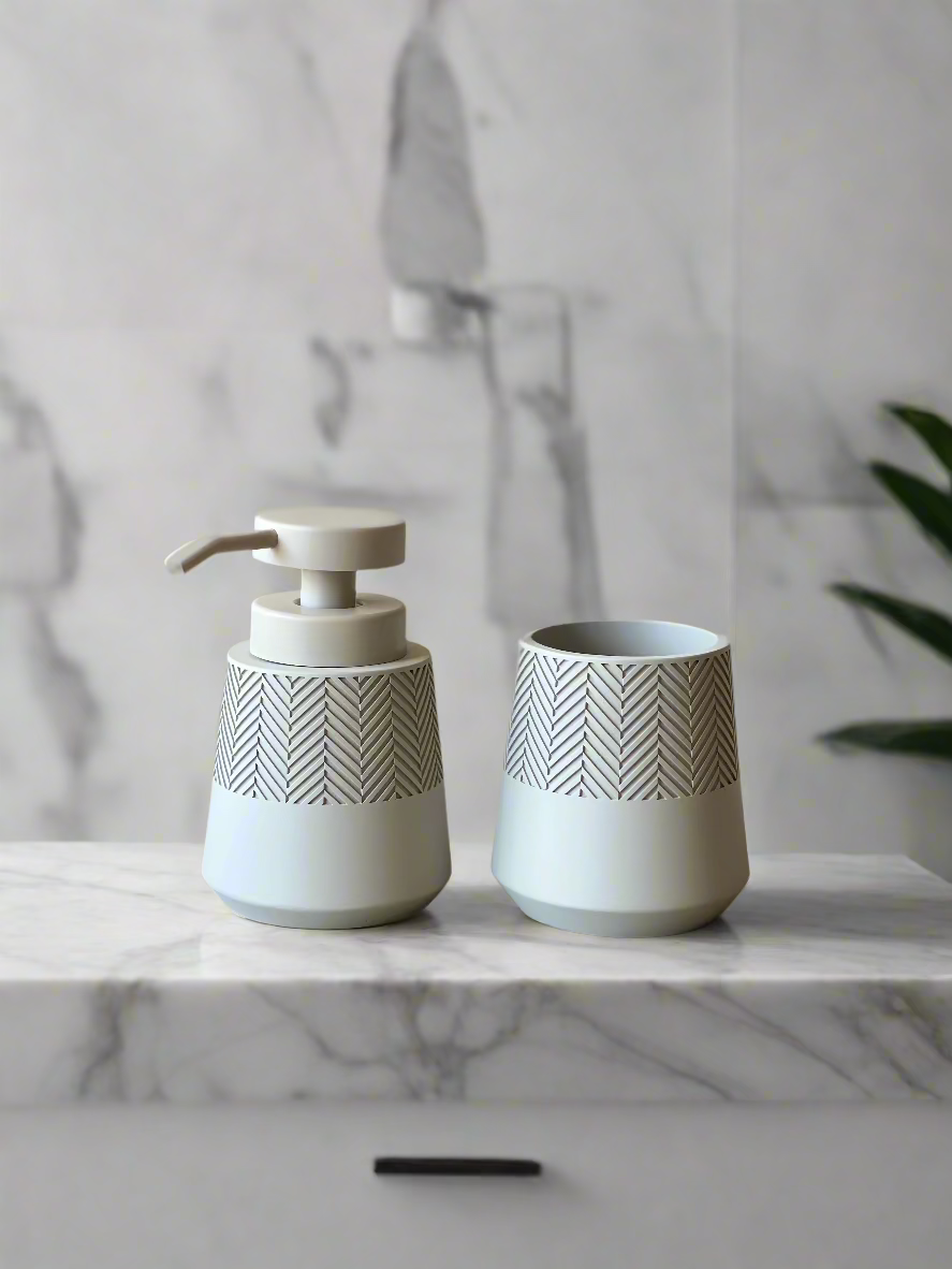 Gypsy Ecru Bathroom Set - Set of 2