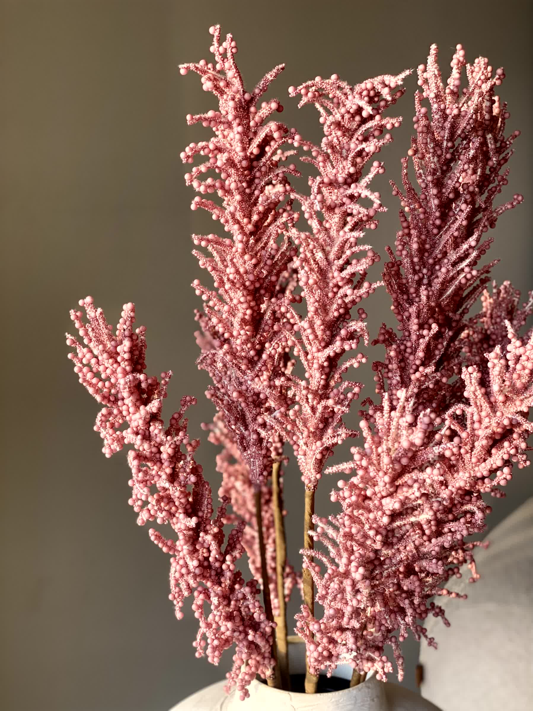 Artificial Pampas Reed Stem - Pink (One Stem)