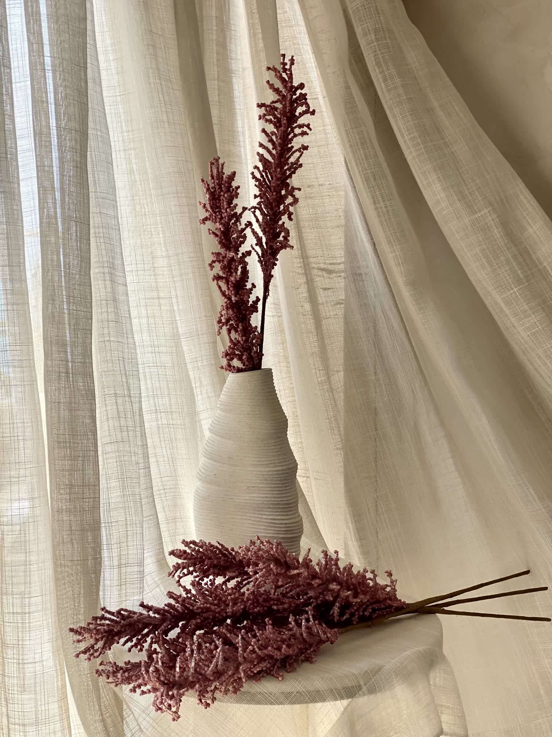 Artificial Pampas Reed Stem - Pink (One Stem)