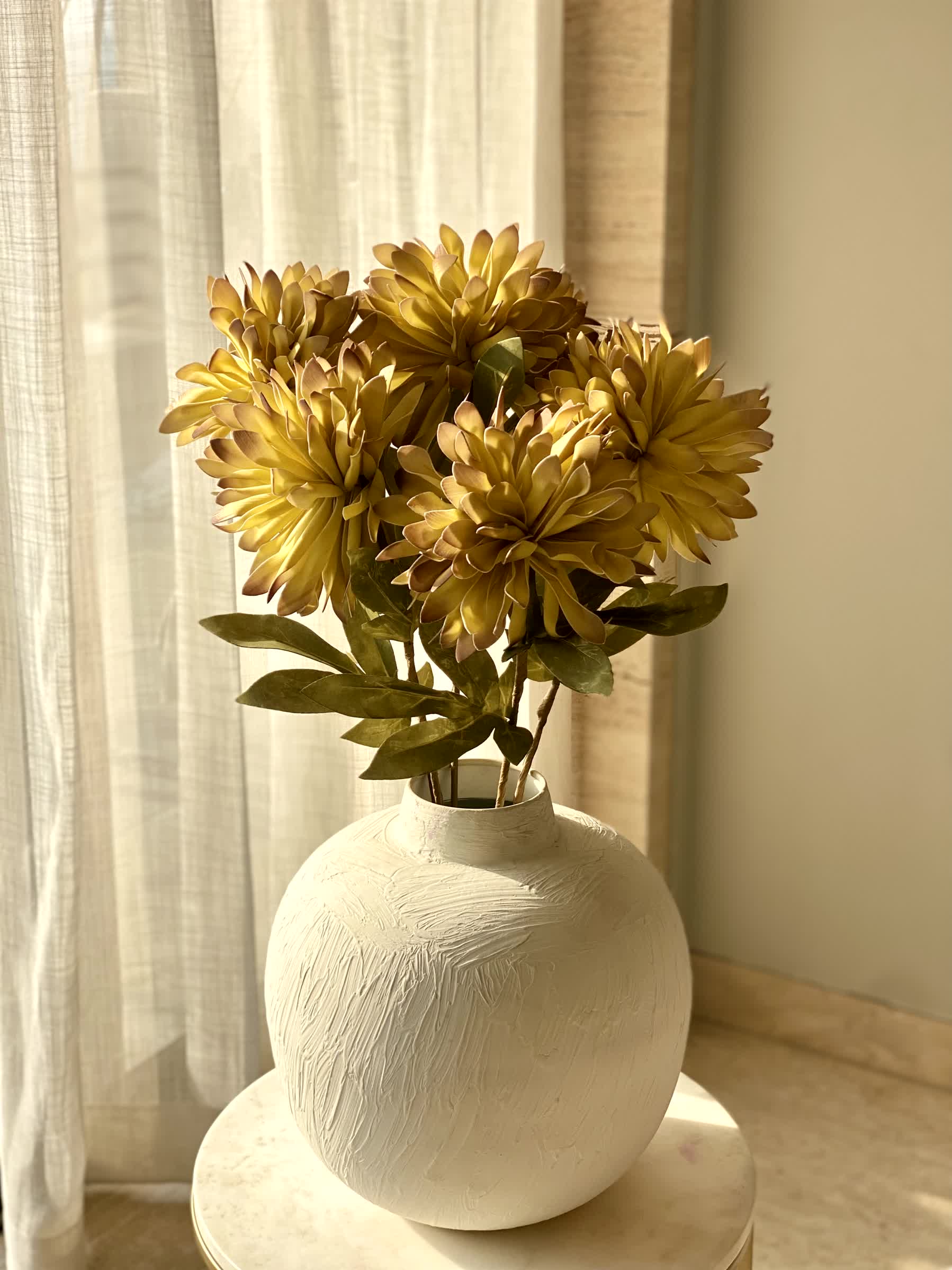 Artificial Dali Dahlia Flower Stem - Yellow (One Stem)