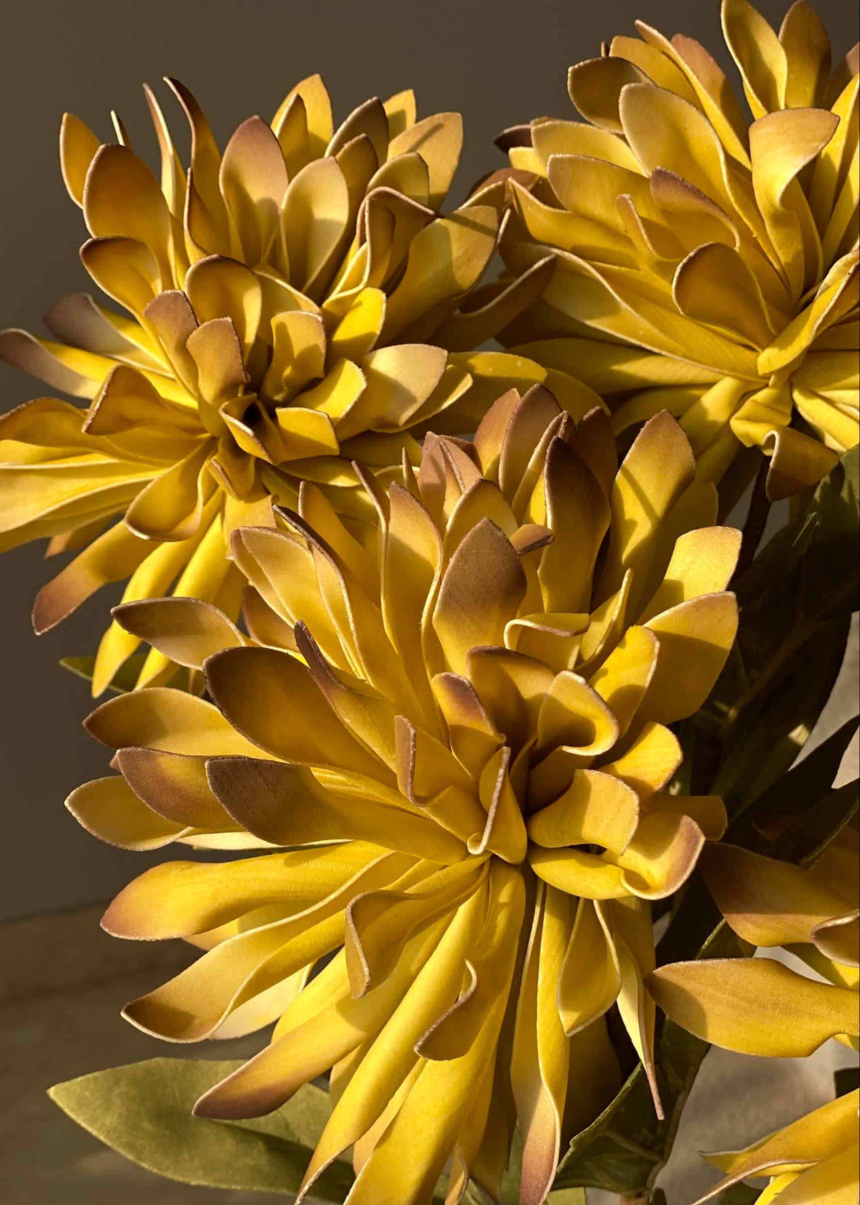 Artificial Dali Dahlia Flower Stem - Yellow (One Stem)