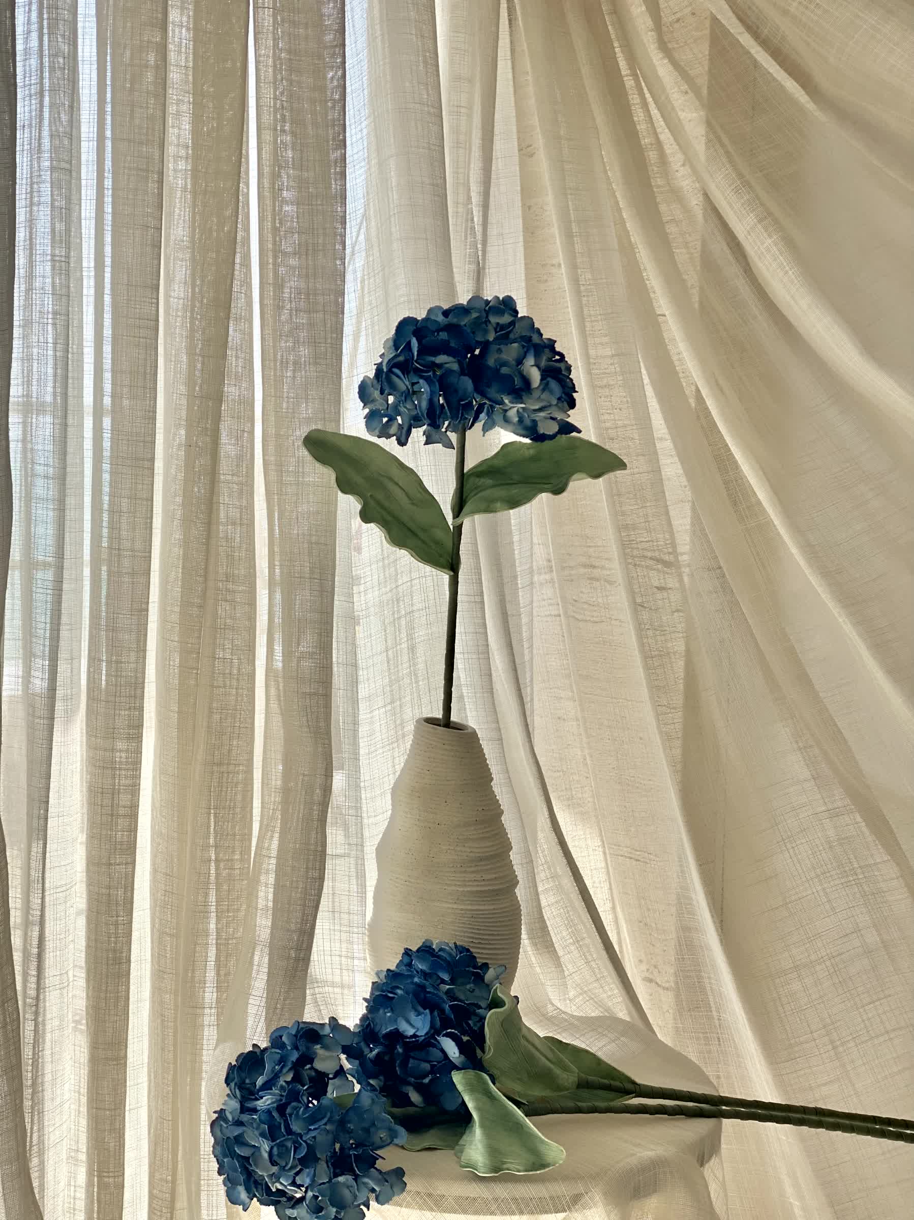 Artificial Hydrangea Flower Stem - Blue Ombre (One Stem)