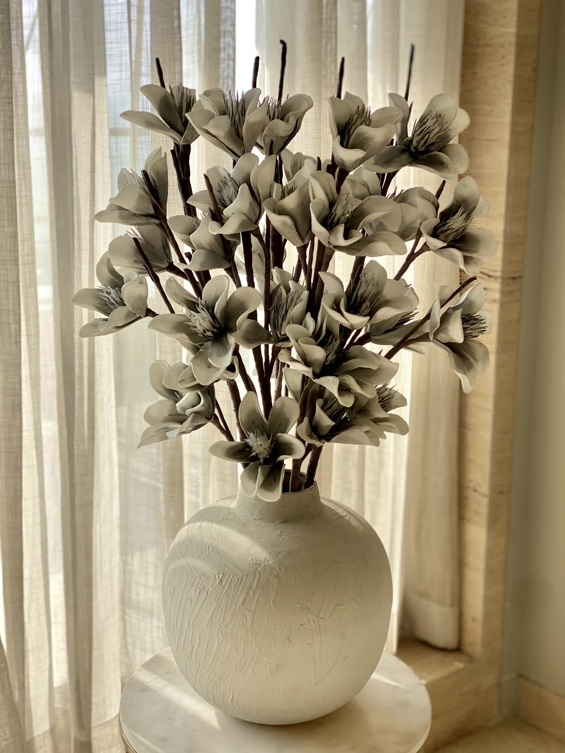 Artificial Lily Magnolia Flower Stem - Grey Ombre (One Stem)