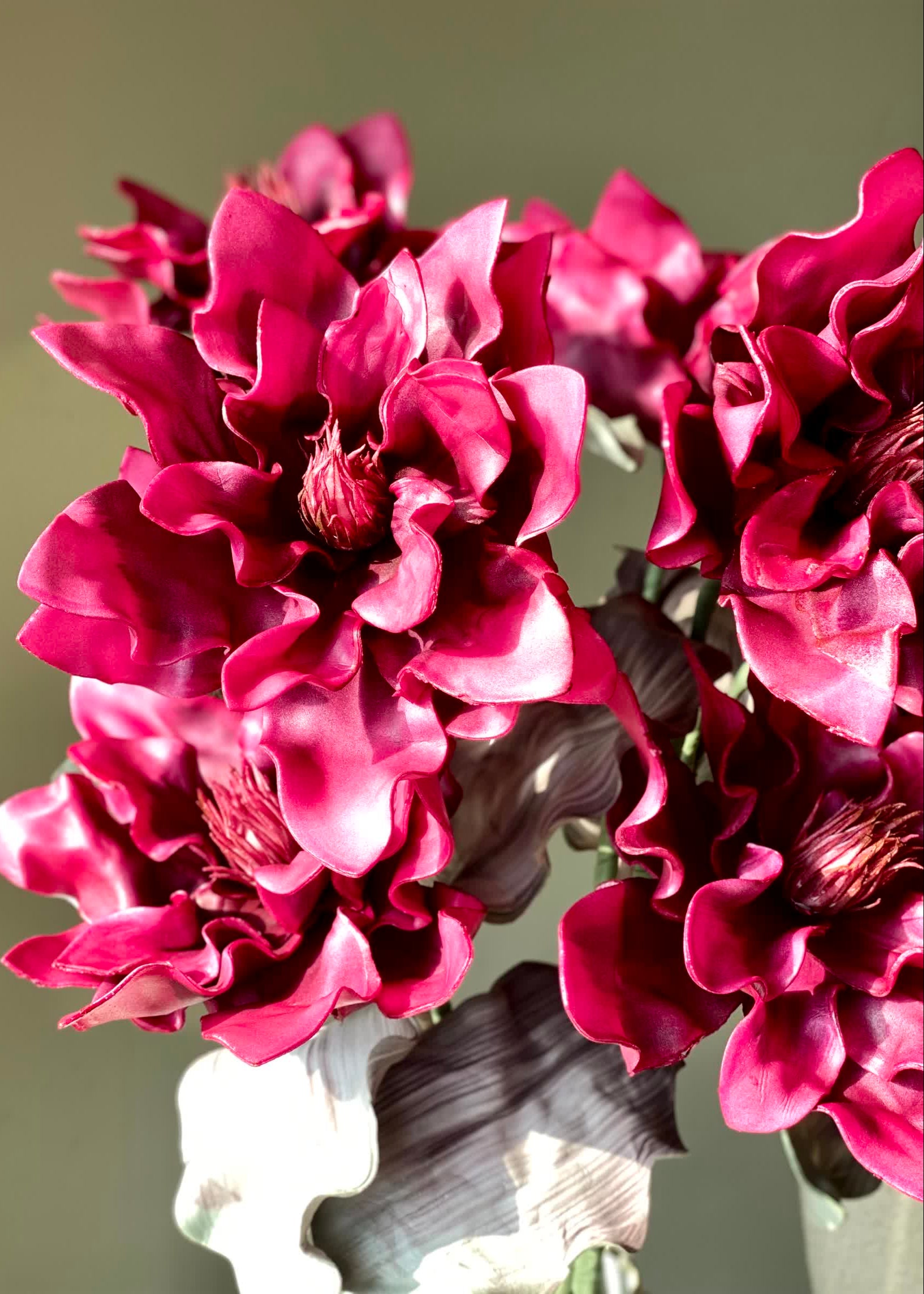 Artificial Dahlia Flower Stem - Fuchsia Ombre (One Stem)