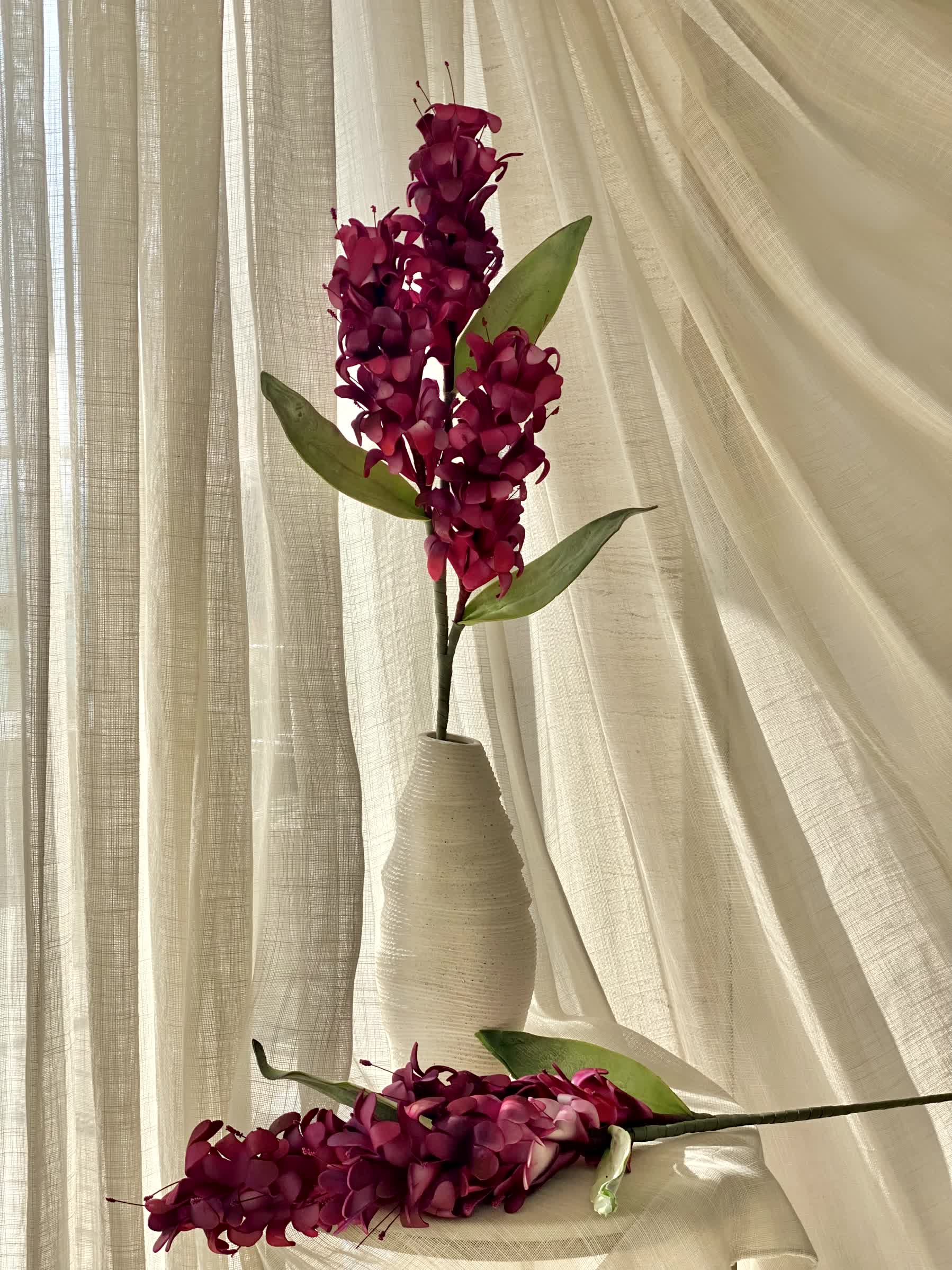 Artificial Madonna Lily Flower Stem - Fuchsia Ombre (One Stem)