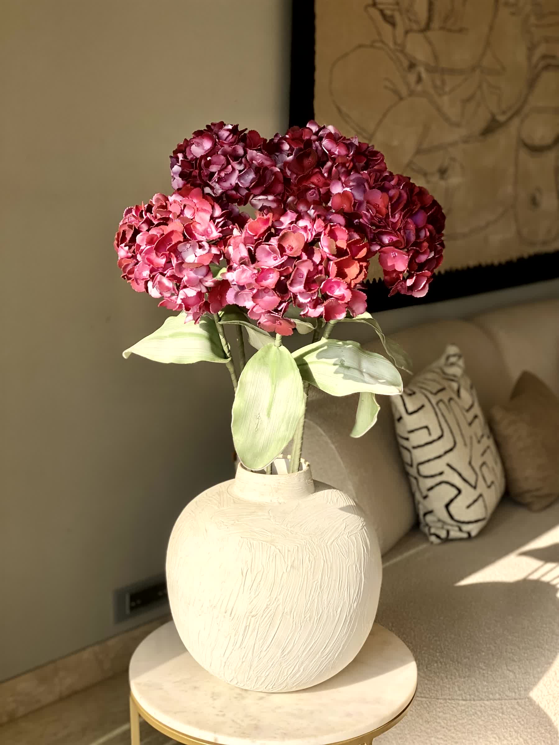 Artificial Hydrangea Flower Stem - Fuchsia Ombre (One Stem)