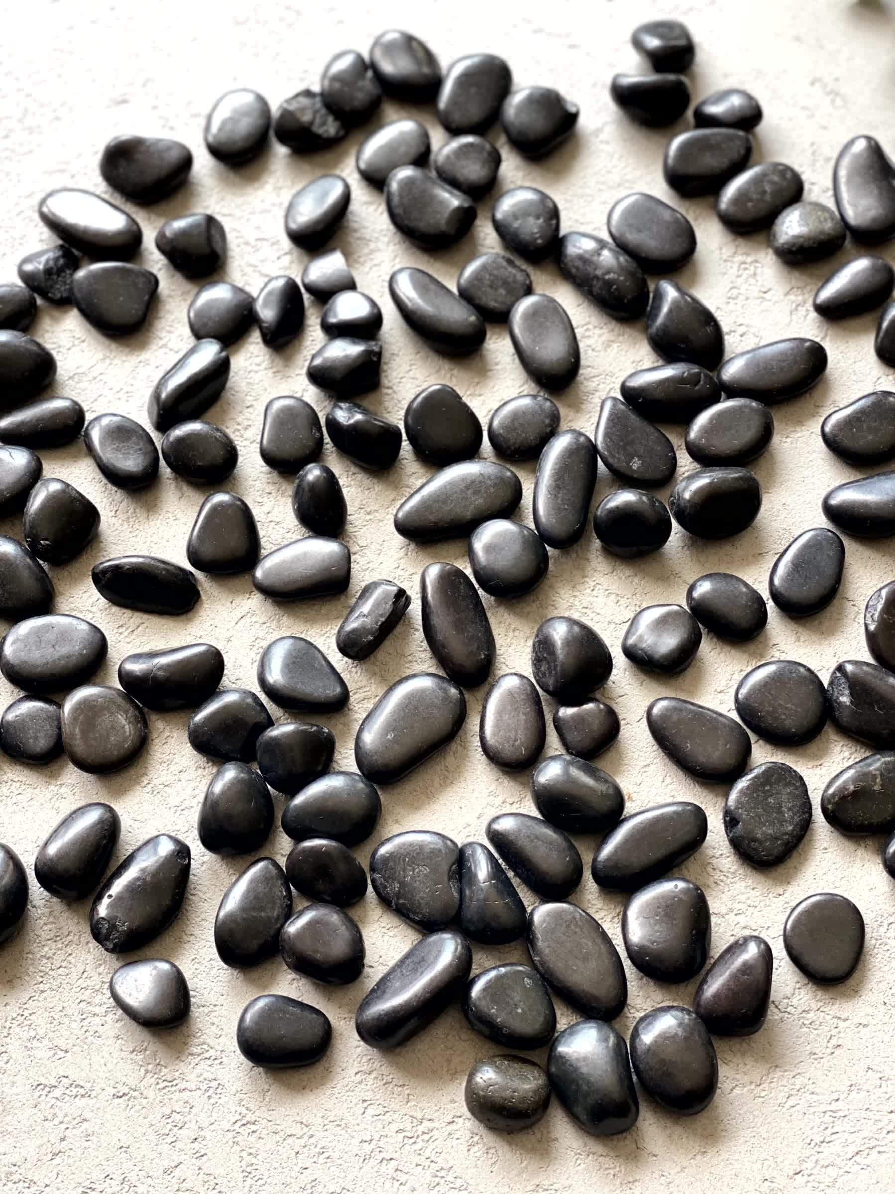 Black Tumbled Pebbles - Set of 2
