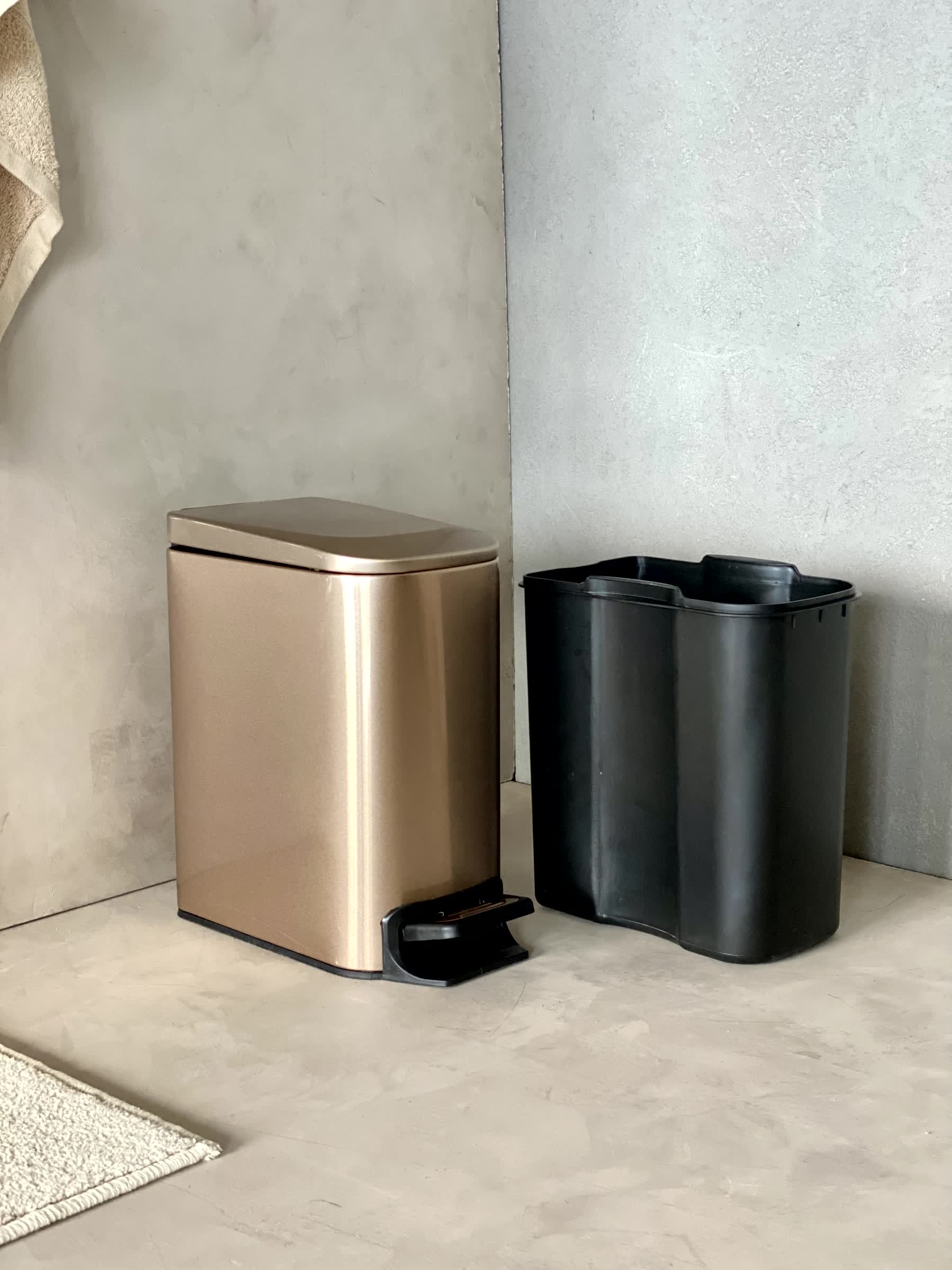 Metallic Rosegold Dustbin - 6L