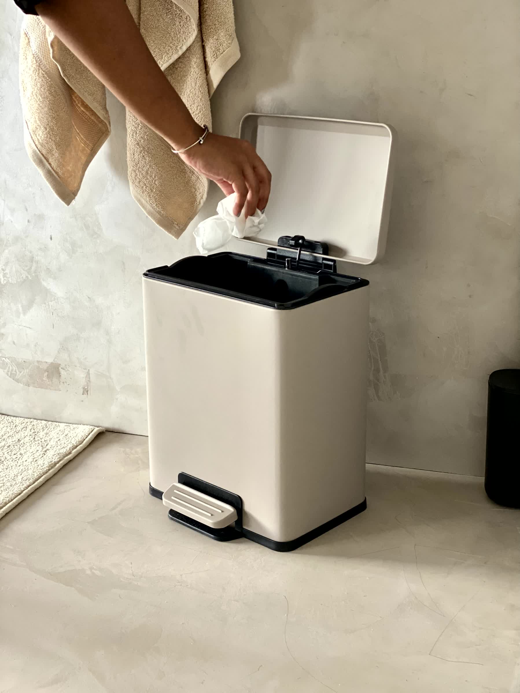 Solvado Dustbin - Beige (Large)