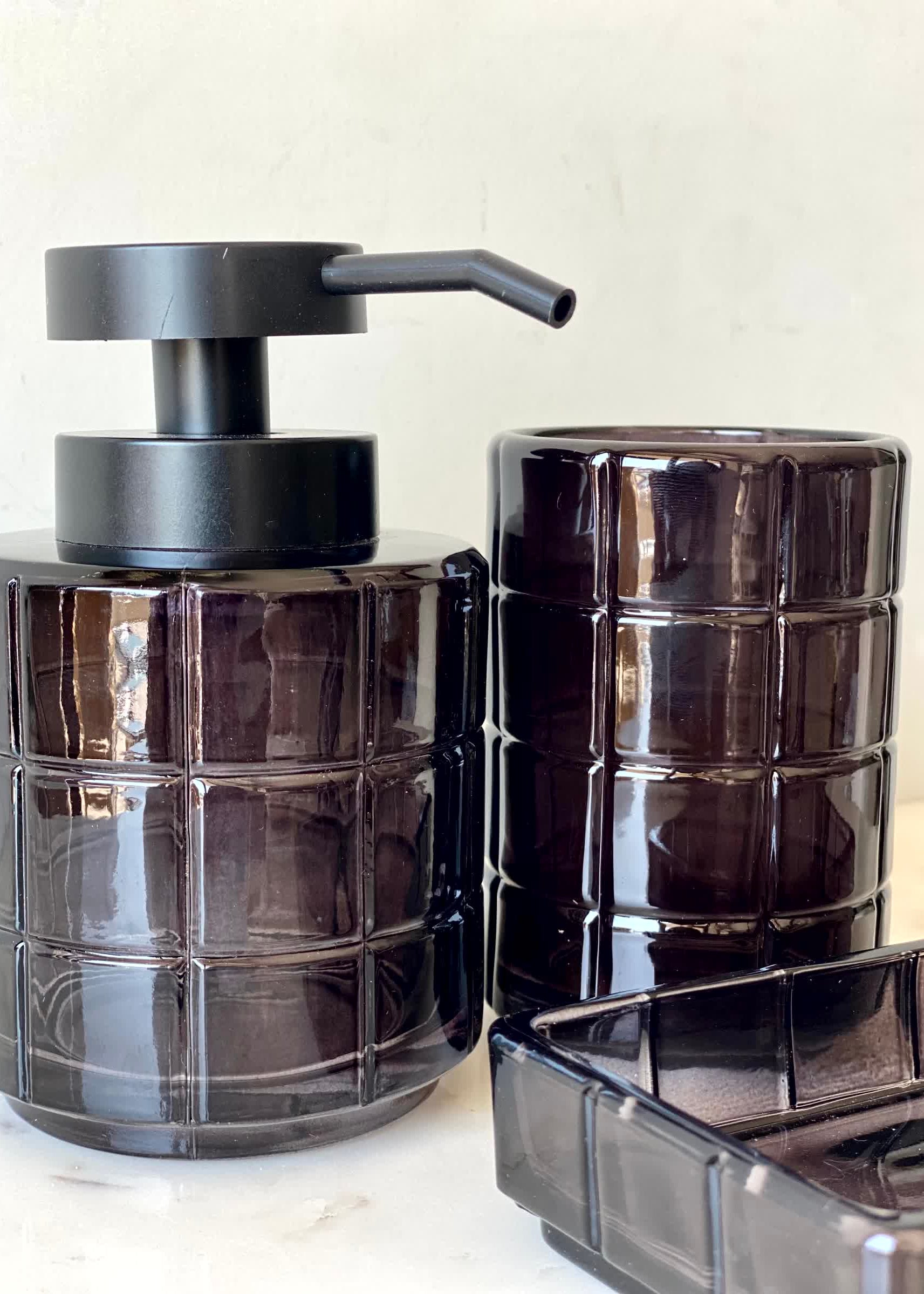 Cube Bathroom Set – Black (Set of 3)