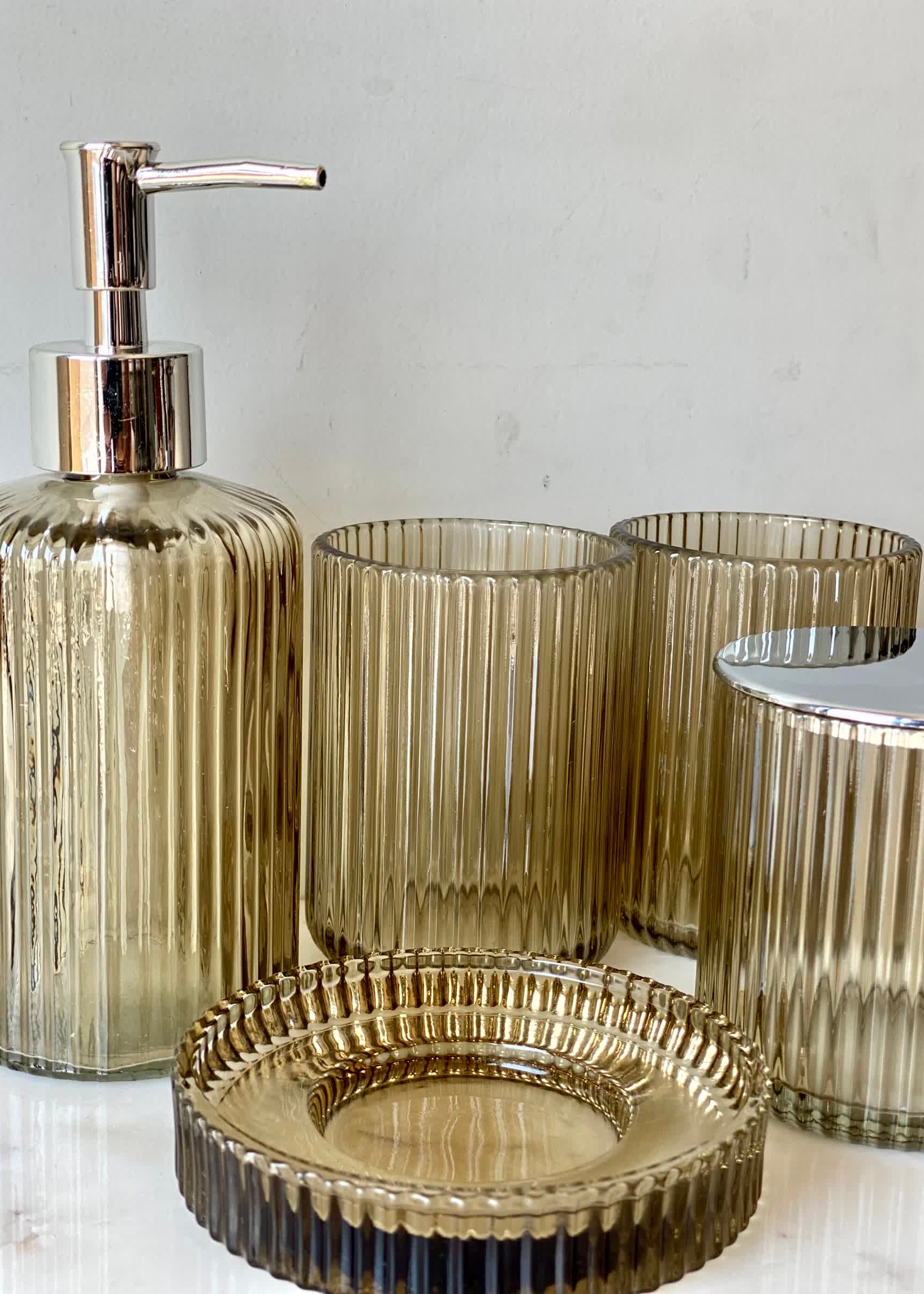 Mist Bathroom Set – Amber (Set of 5)