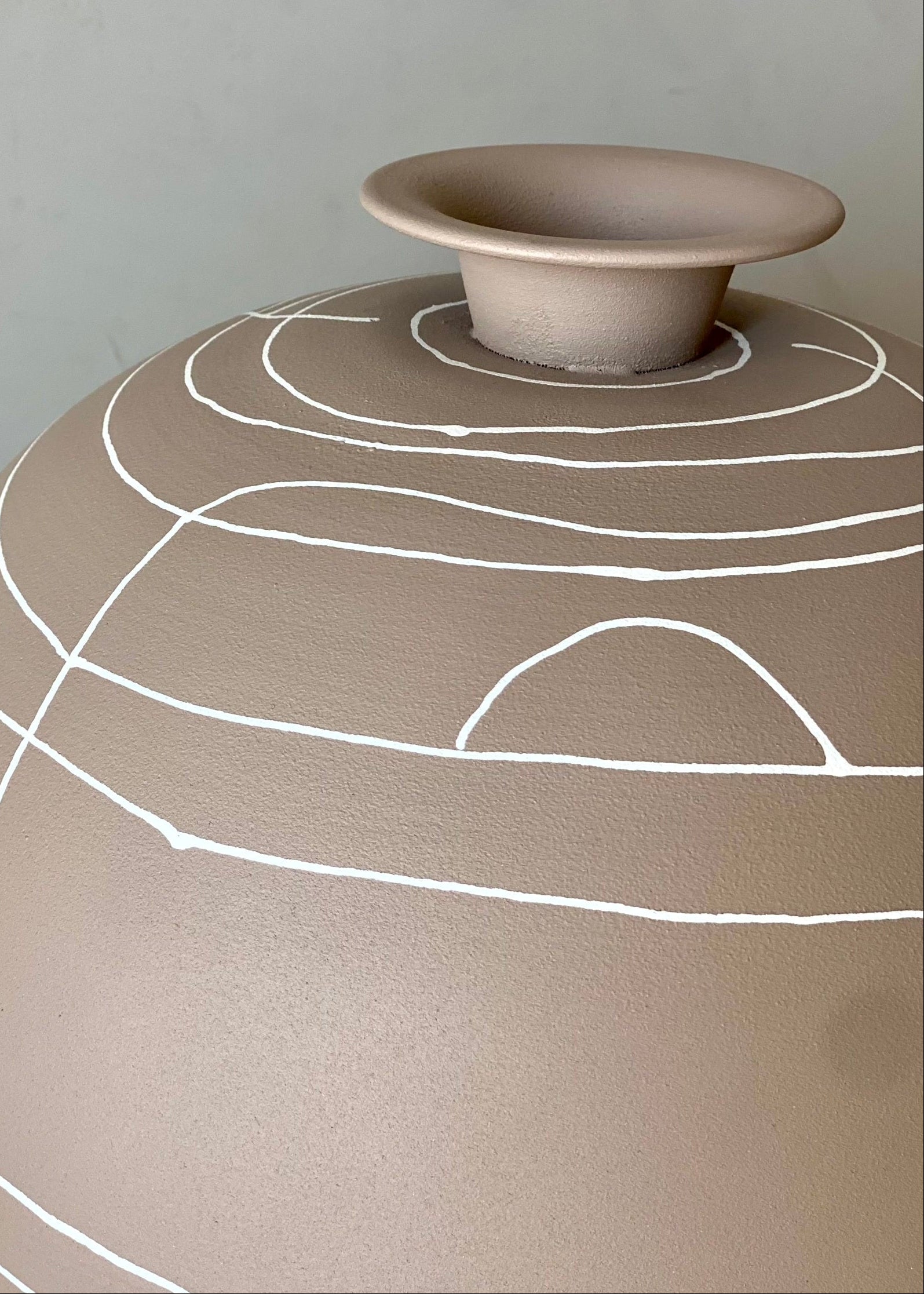 Dune Obsidian Vase - Beige (Large)